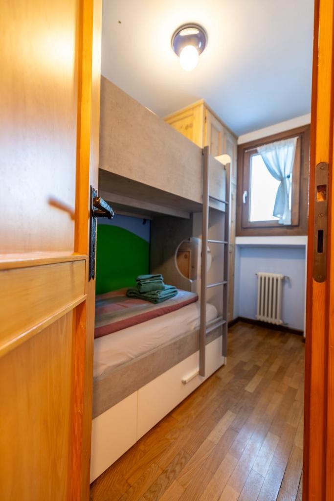 Two-Bedroom Apartment photo 3