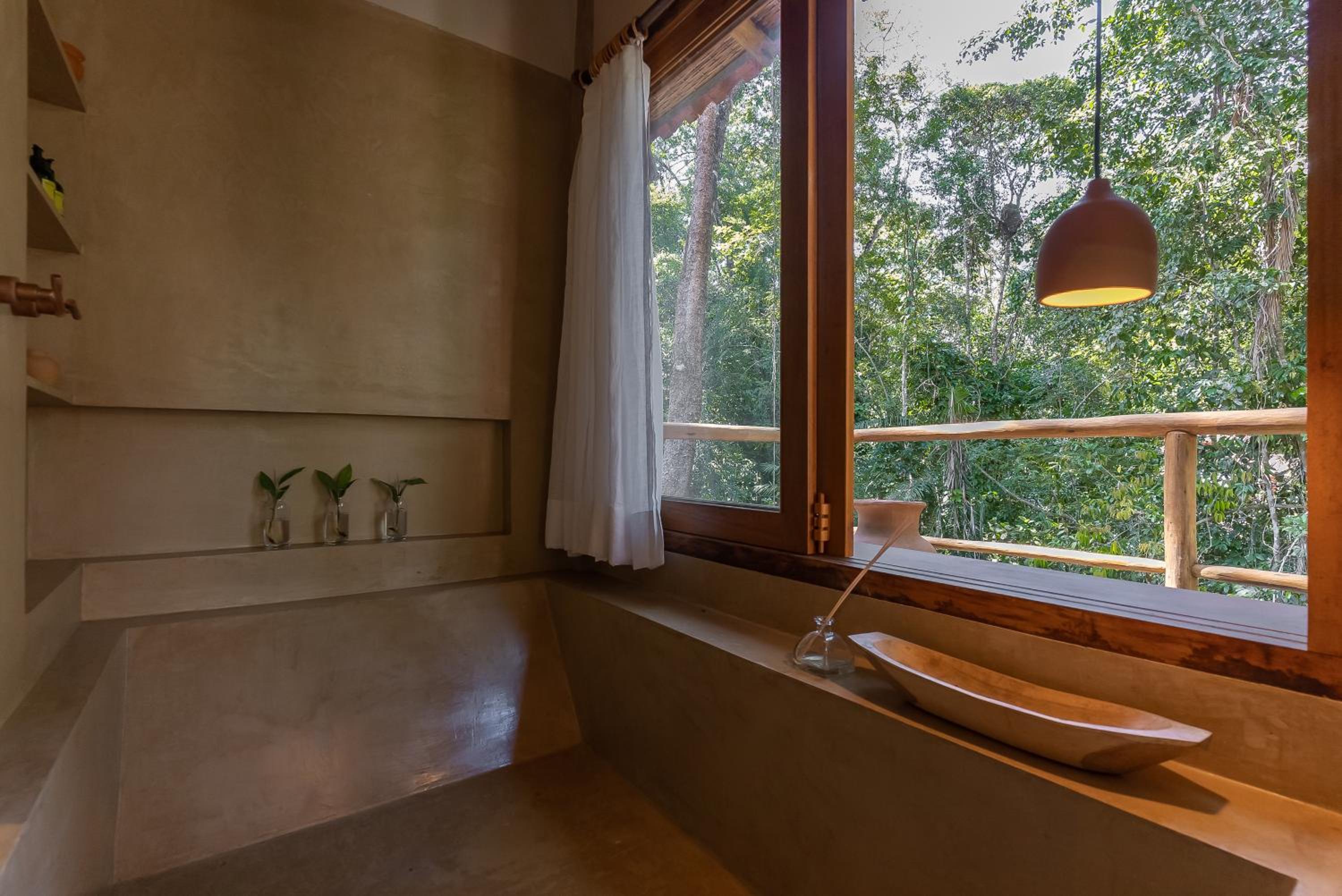 King Suite with Balcony - Photo 8