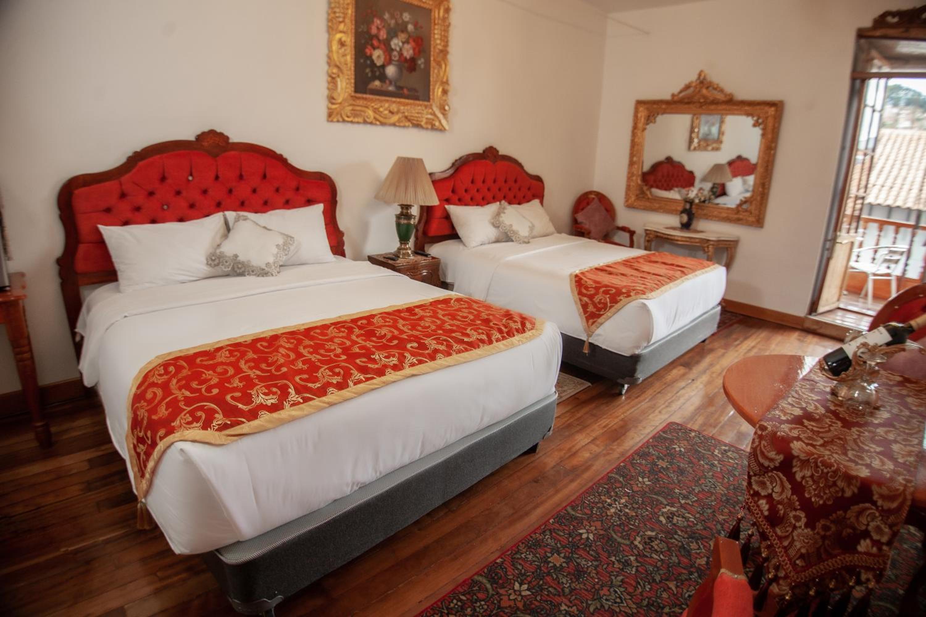 Superior Queen Room with Two Queen Beds photo 2