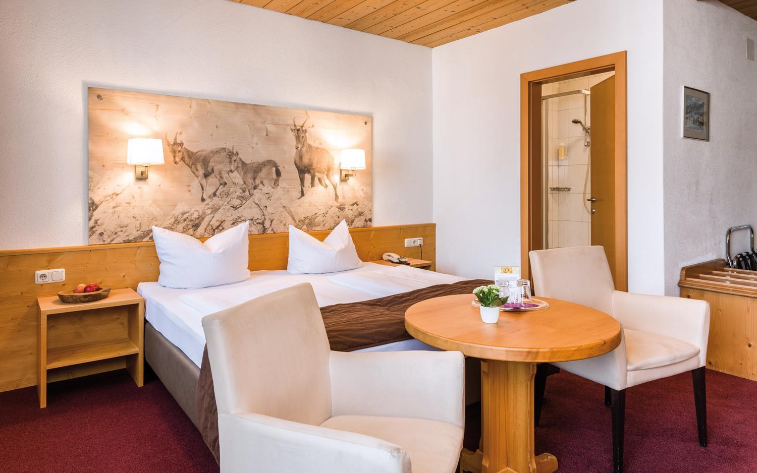 Standard Double Room - Photo 3