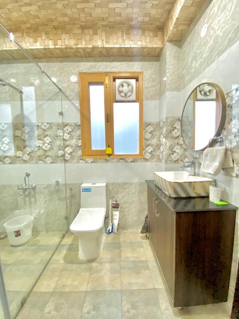 Double Room with Private Bathroom photo 3