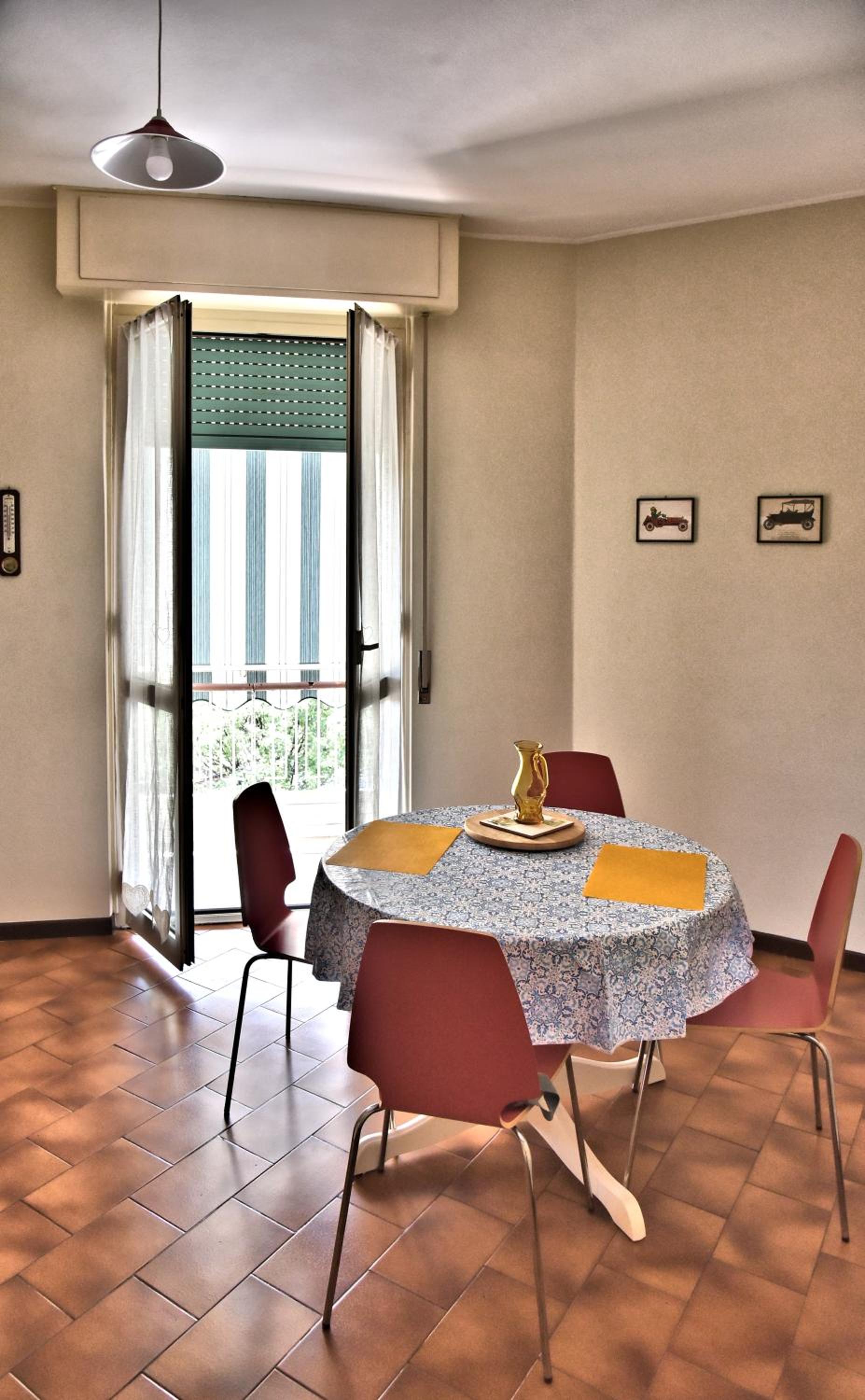 Apartment photo 3