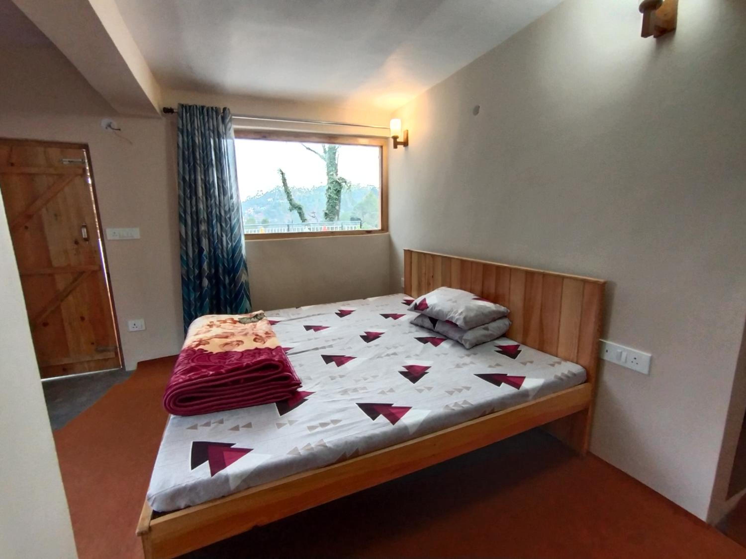 Double Room with Mountain View - Photo 16