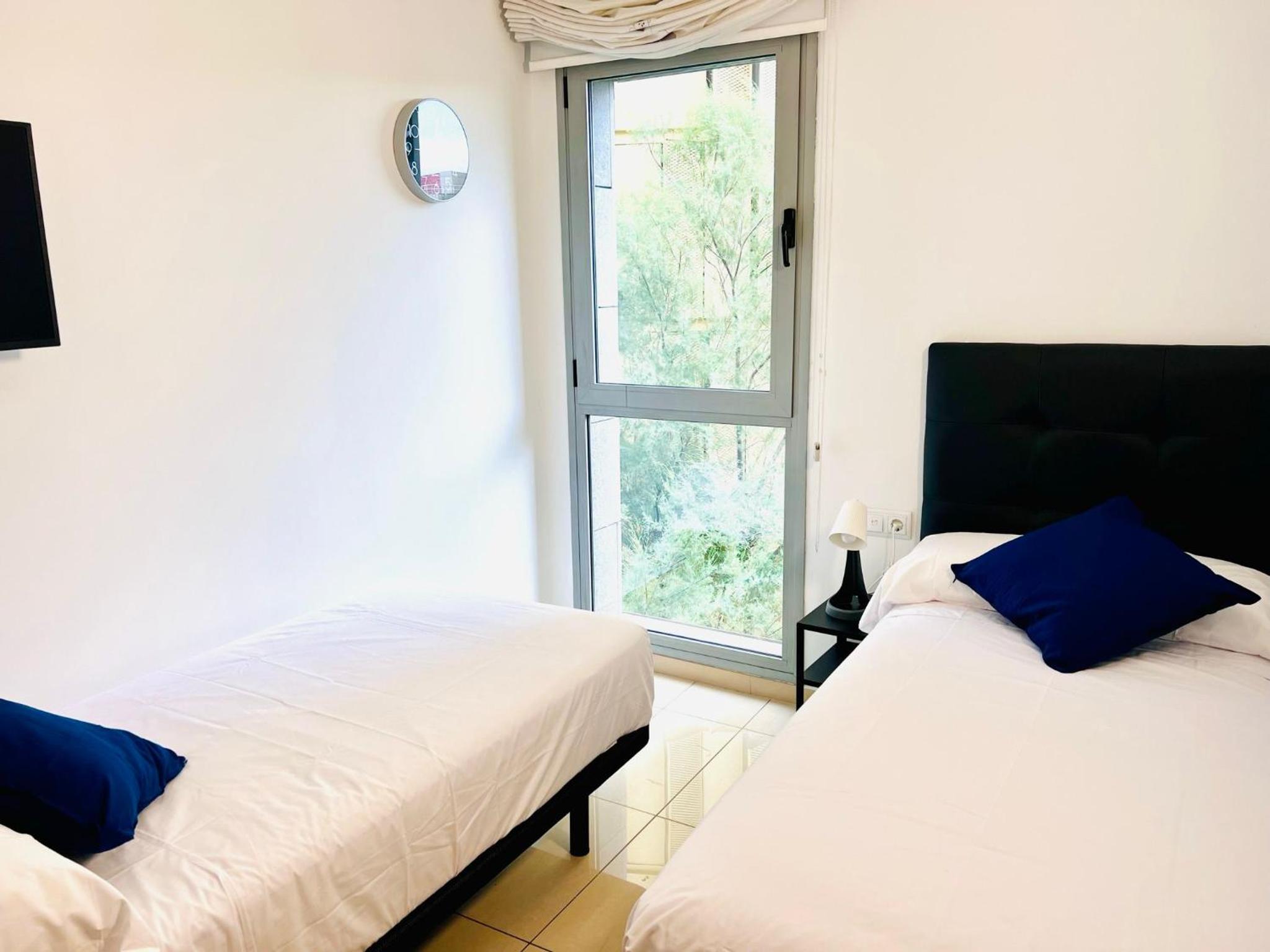 Deluxe Twin Room photo 3
