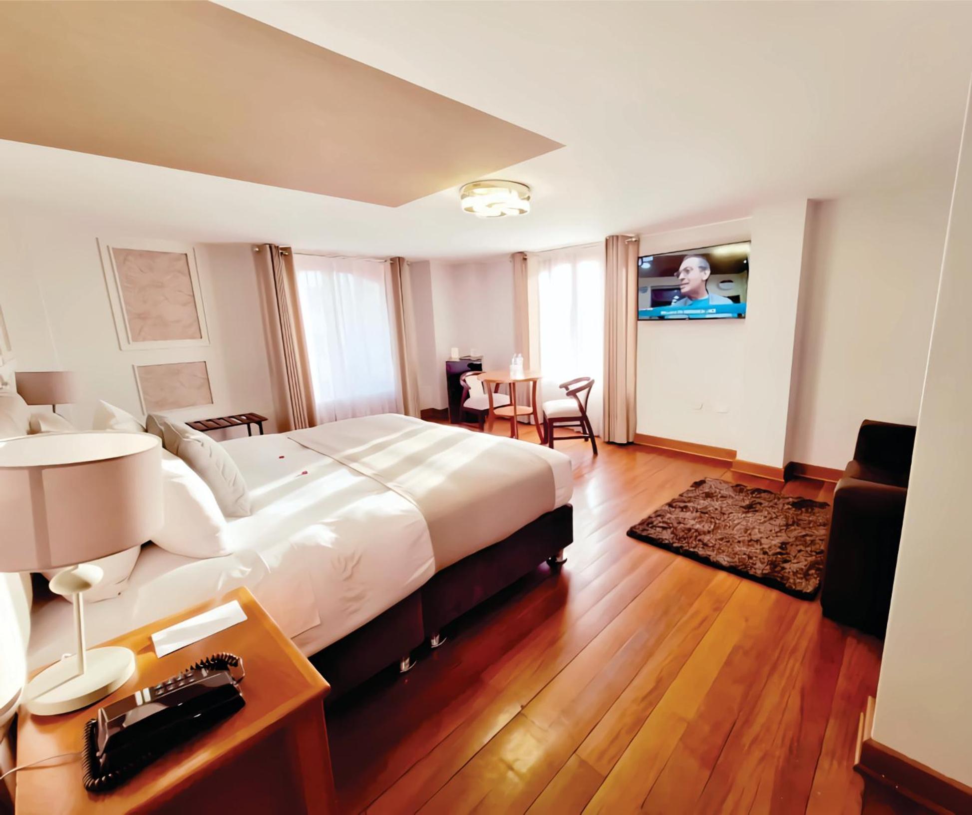 Junior Suite
