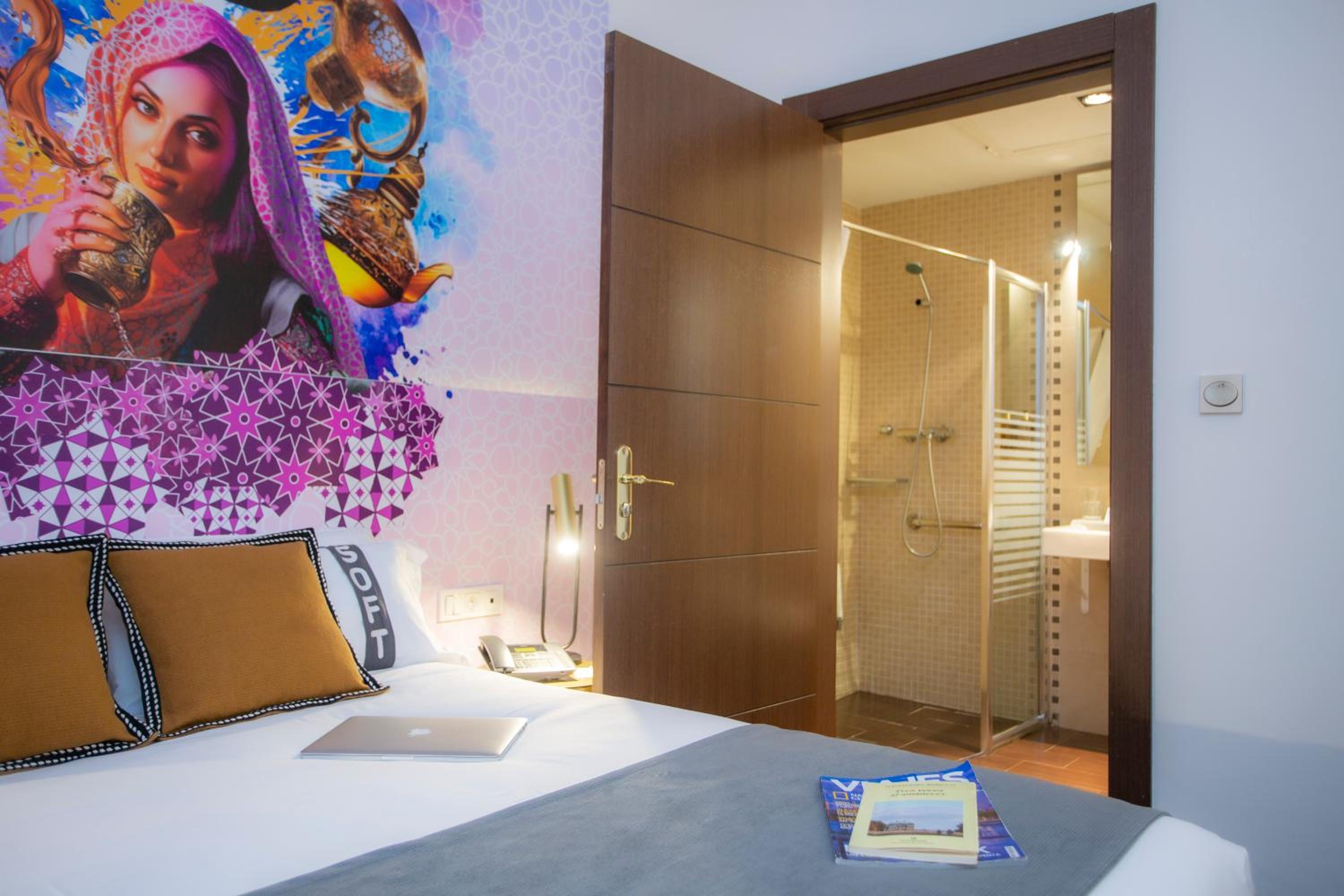 Double Room - Photo 2