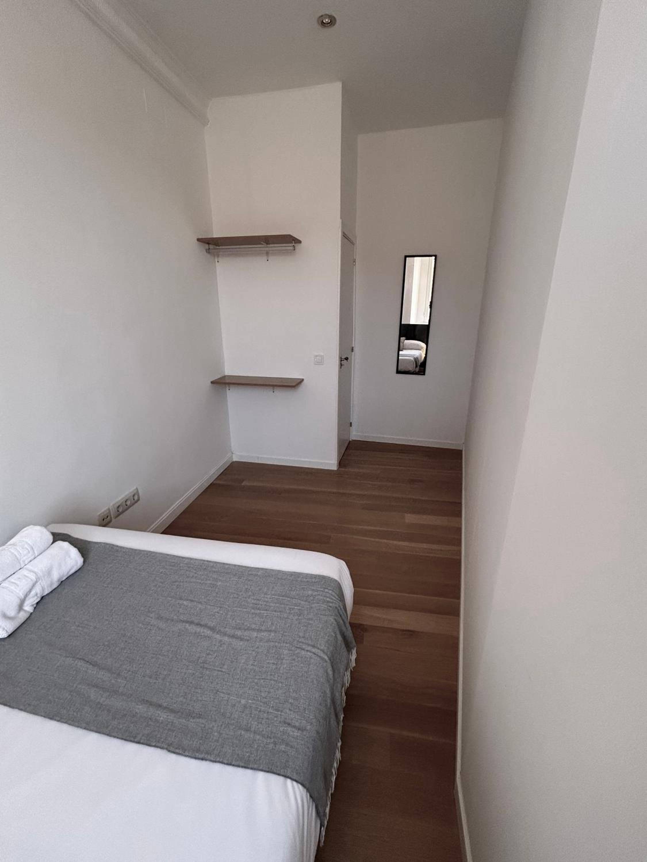 Standard Double Room with Shared Bathroom photo 2