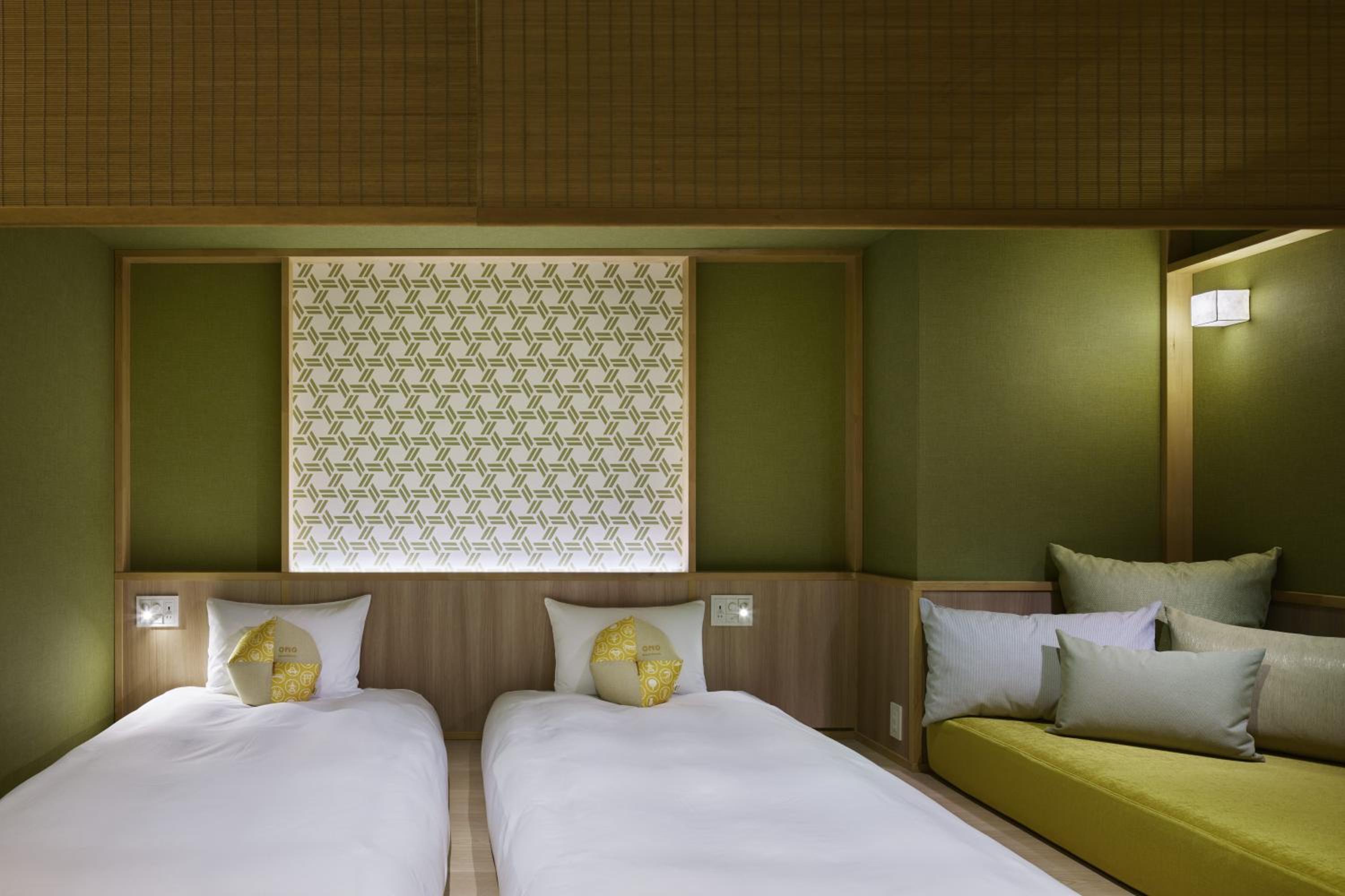Double Room with Sofa Bed - Photo 1