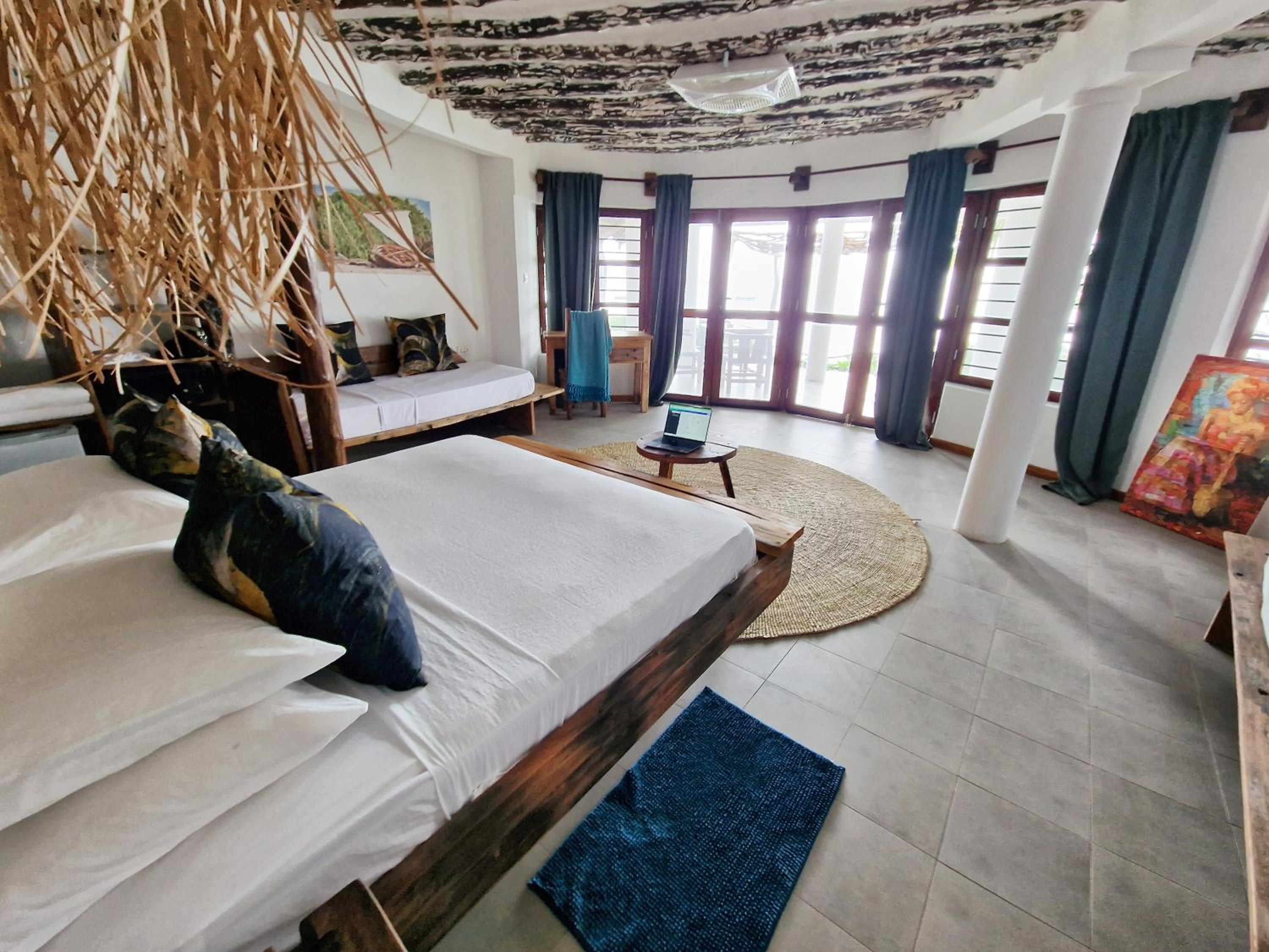 Quadruple Room with Sea View photo 1