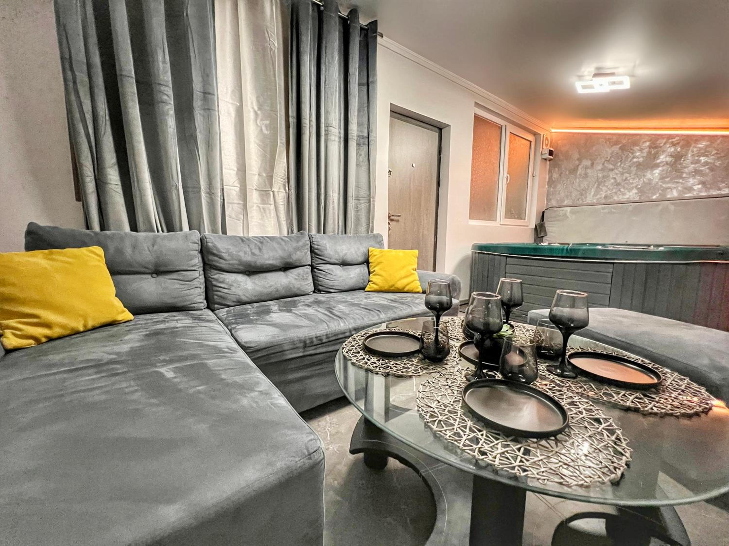 Suite with Private Pool photo 3