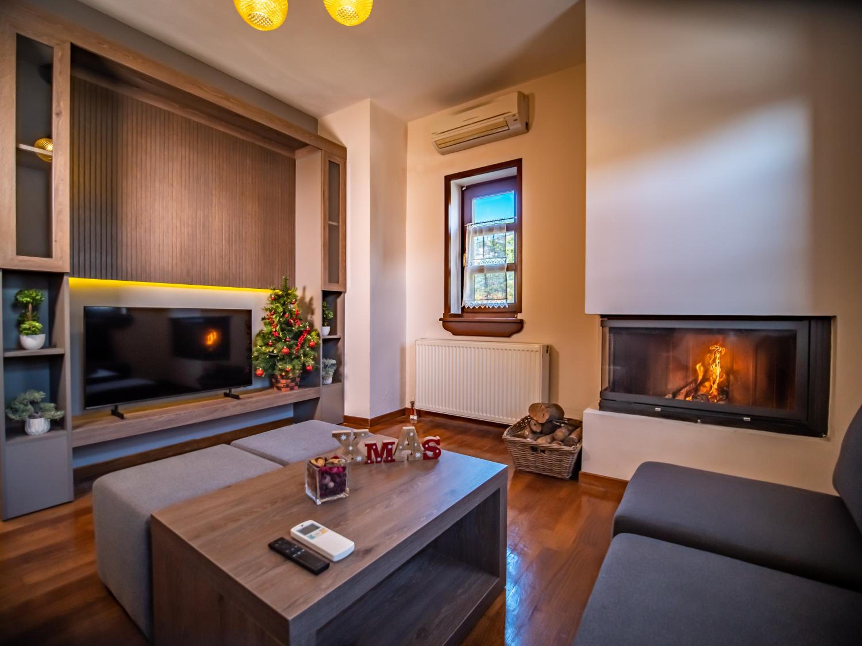 Grand Luxury Suite with Panoramic View