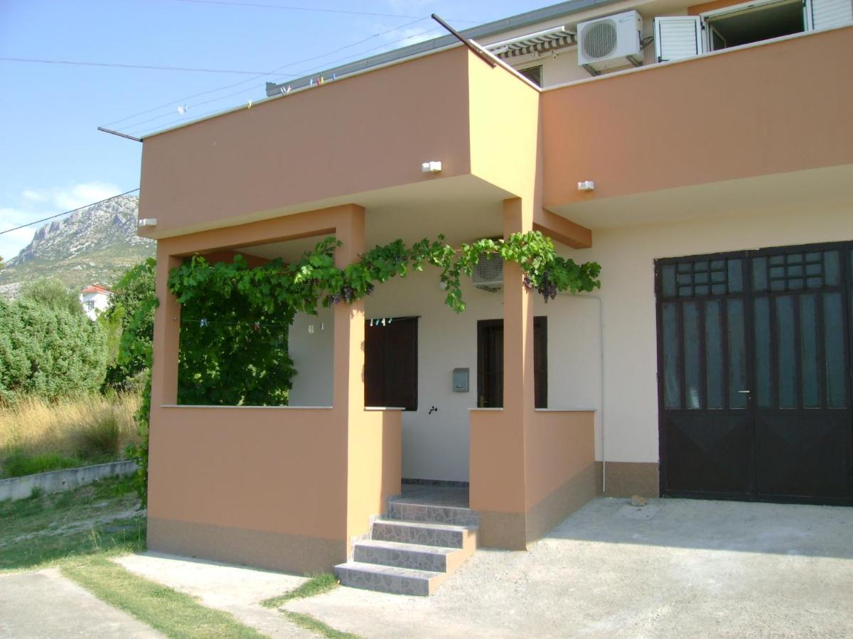 Apartment Ground Floor with Terrace
