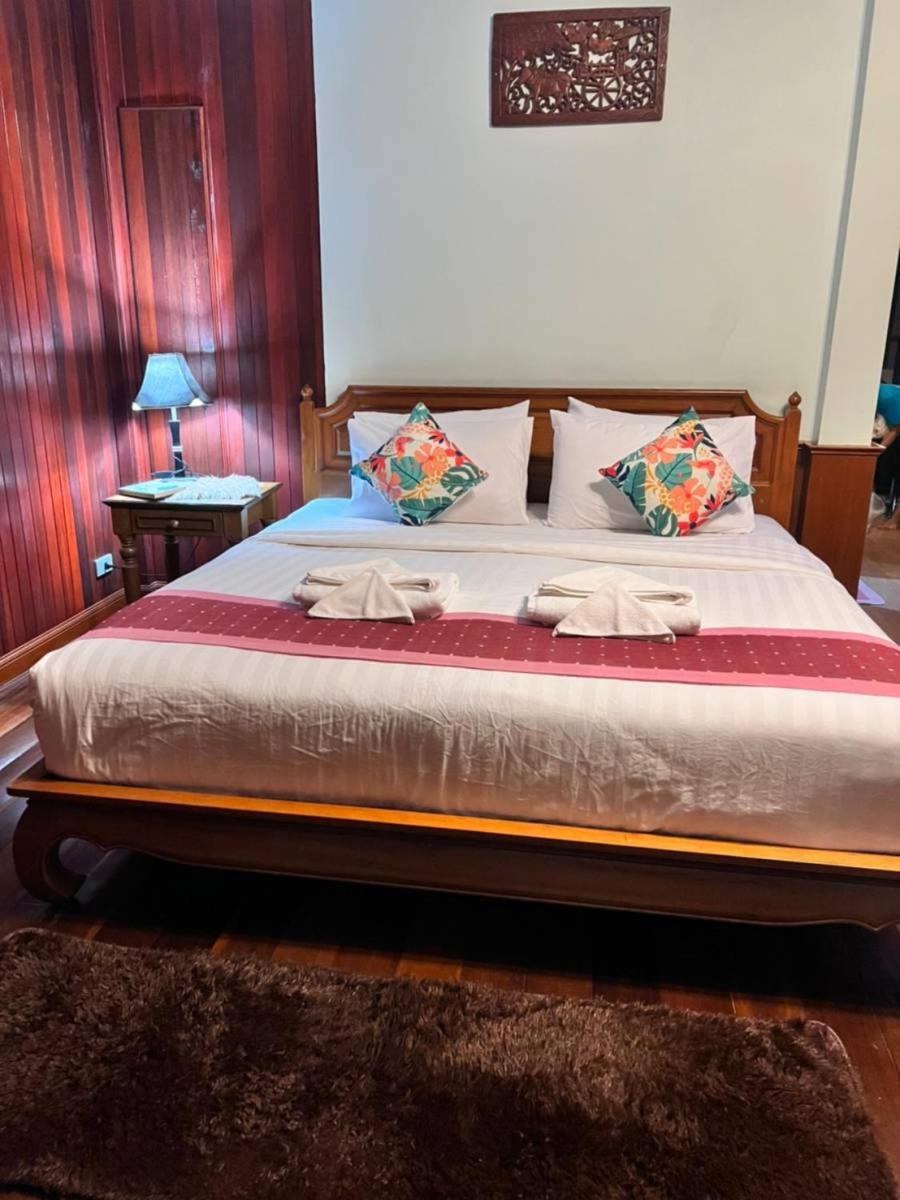 Superior Bungalow with Sea View - Photo 13