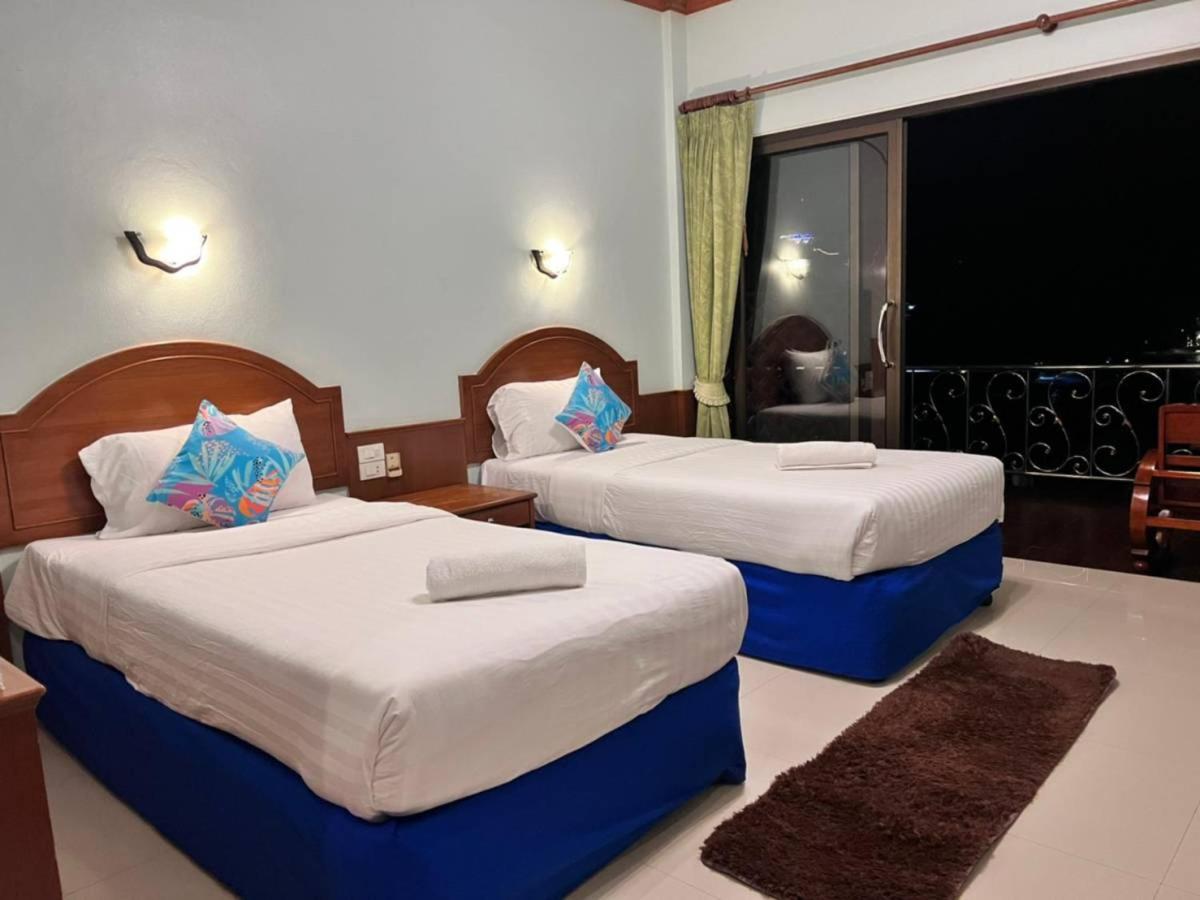 Double Room with Sea View - Photo 6