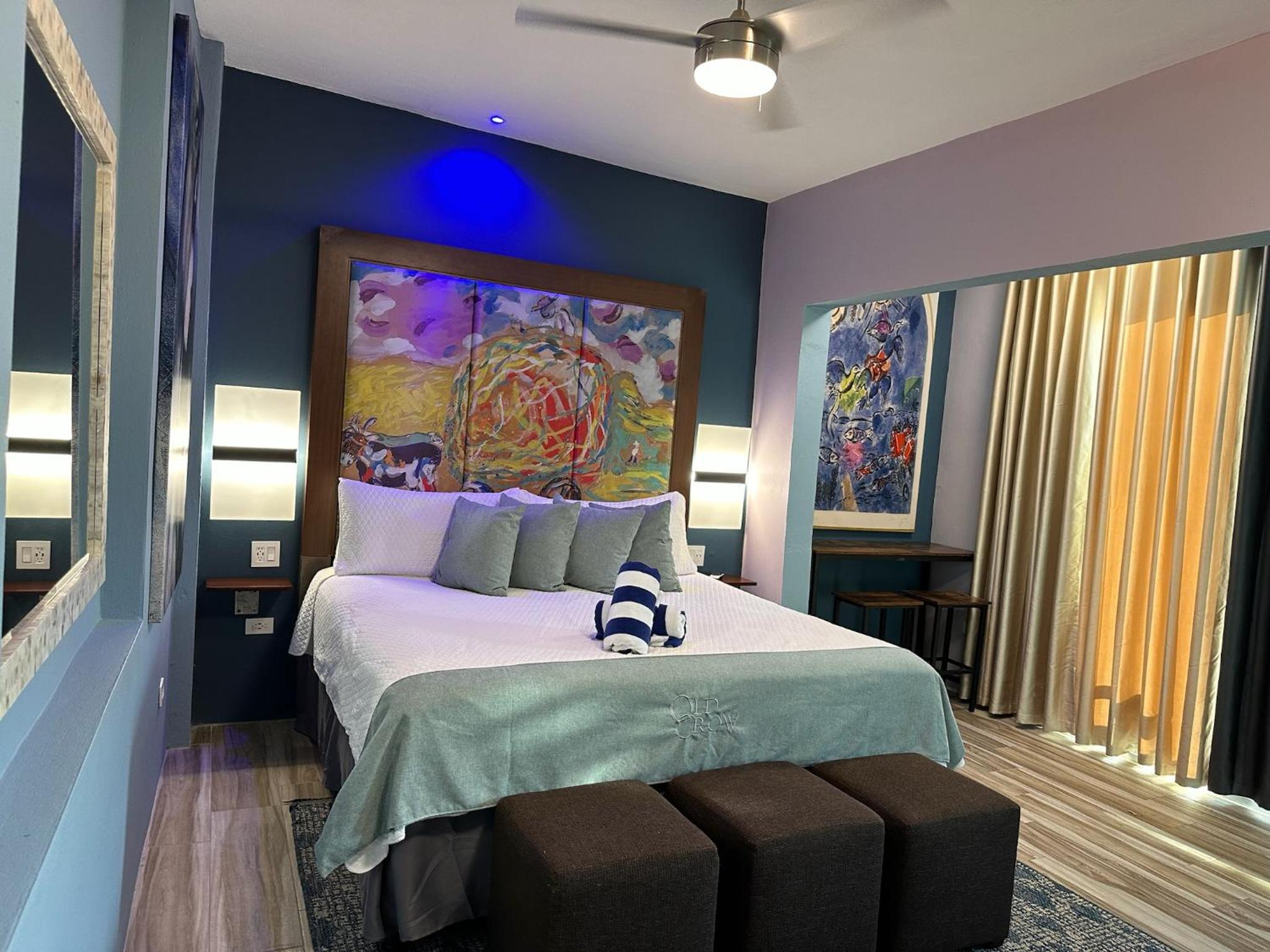 Suite with Garden View