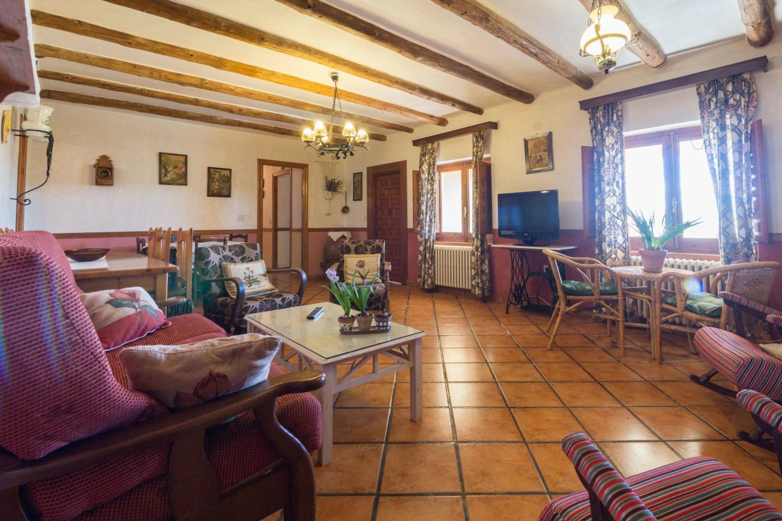 Casa de Cuatro Habitaciones (8 Adultos)