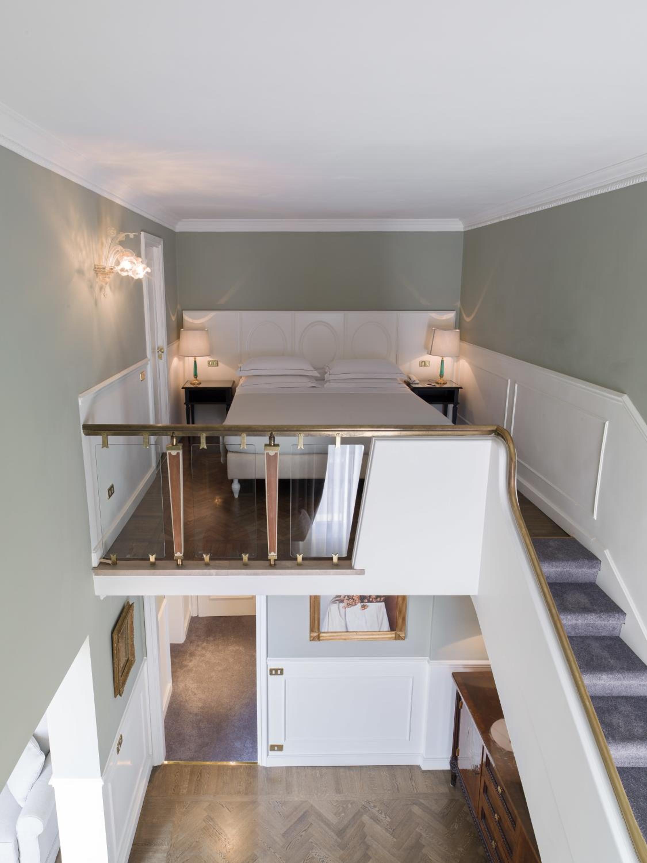 Family Suite - Split Level thumbnail 5