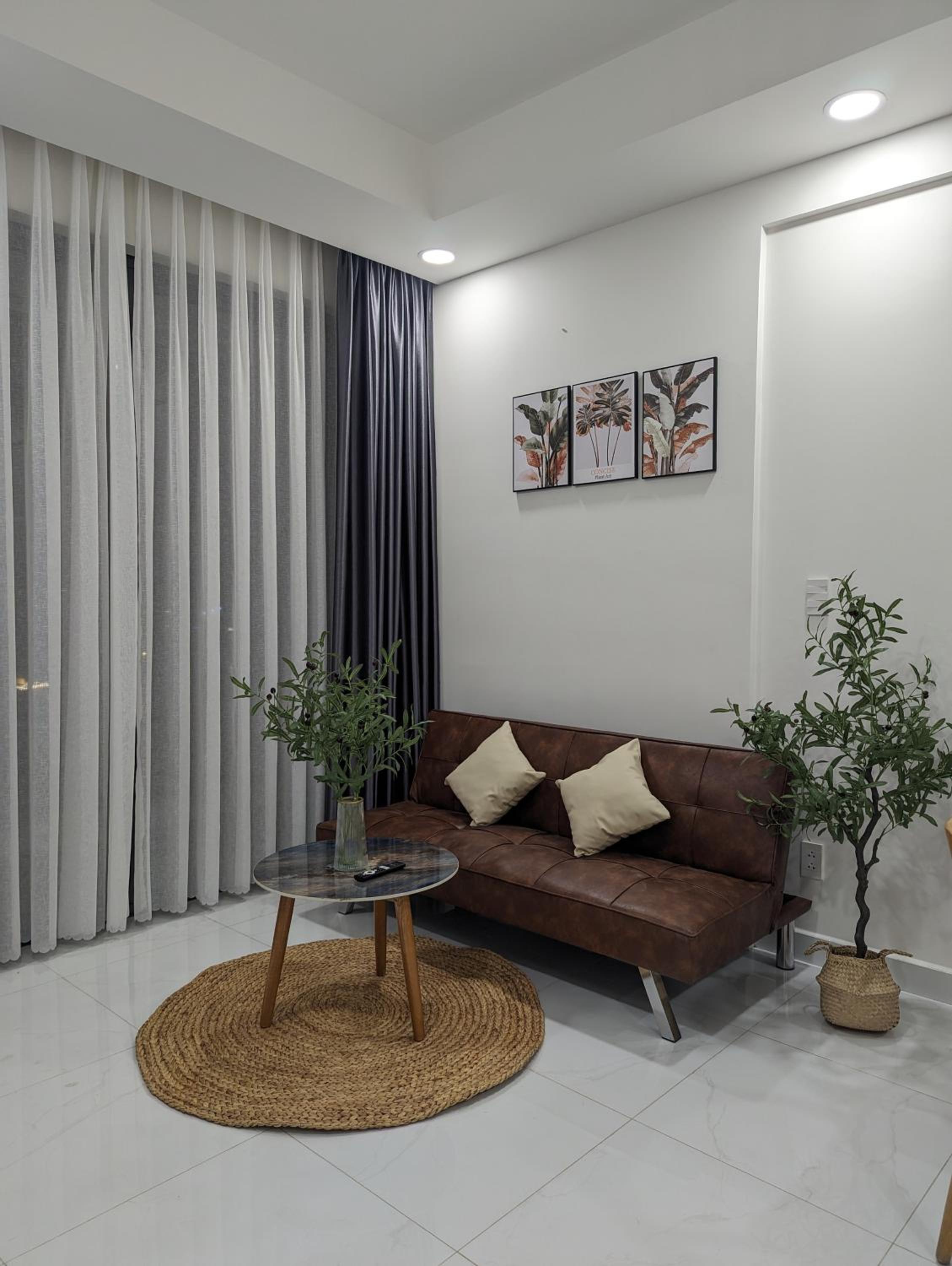 One-Bedroom Apartment photo 3