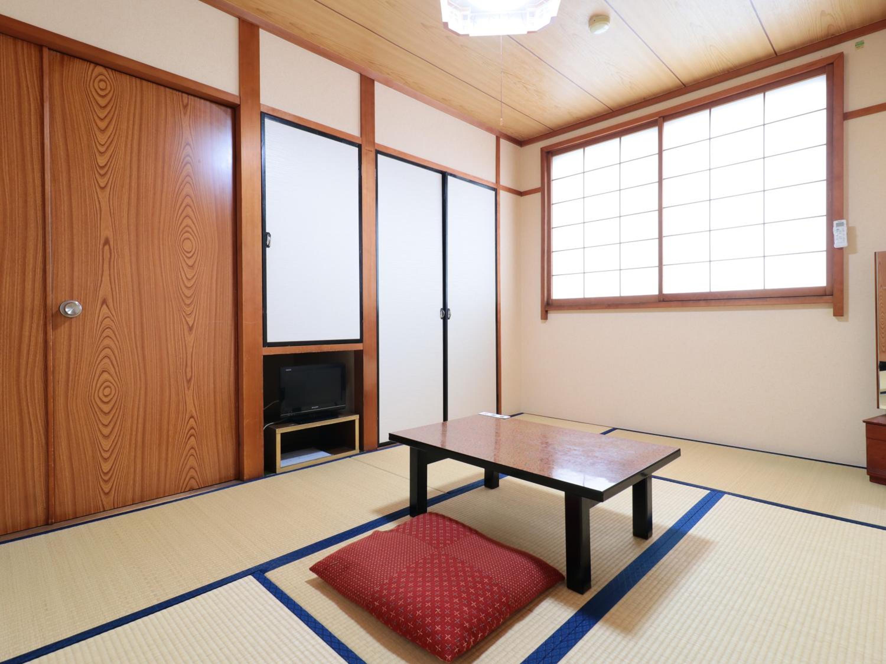 Japanese-Style Room photo 2