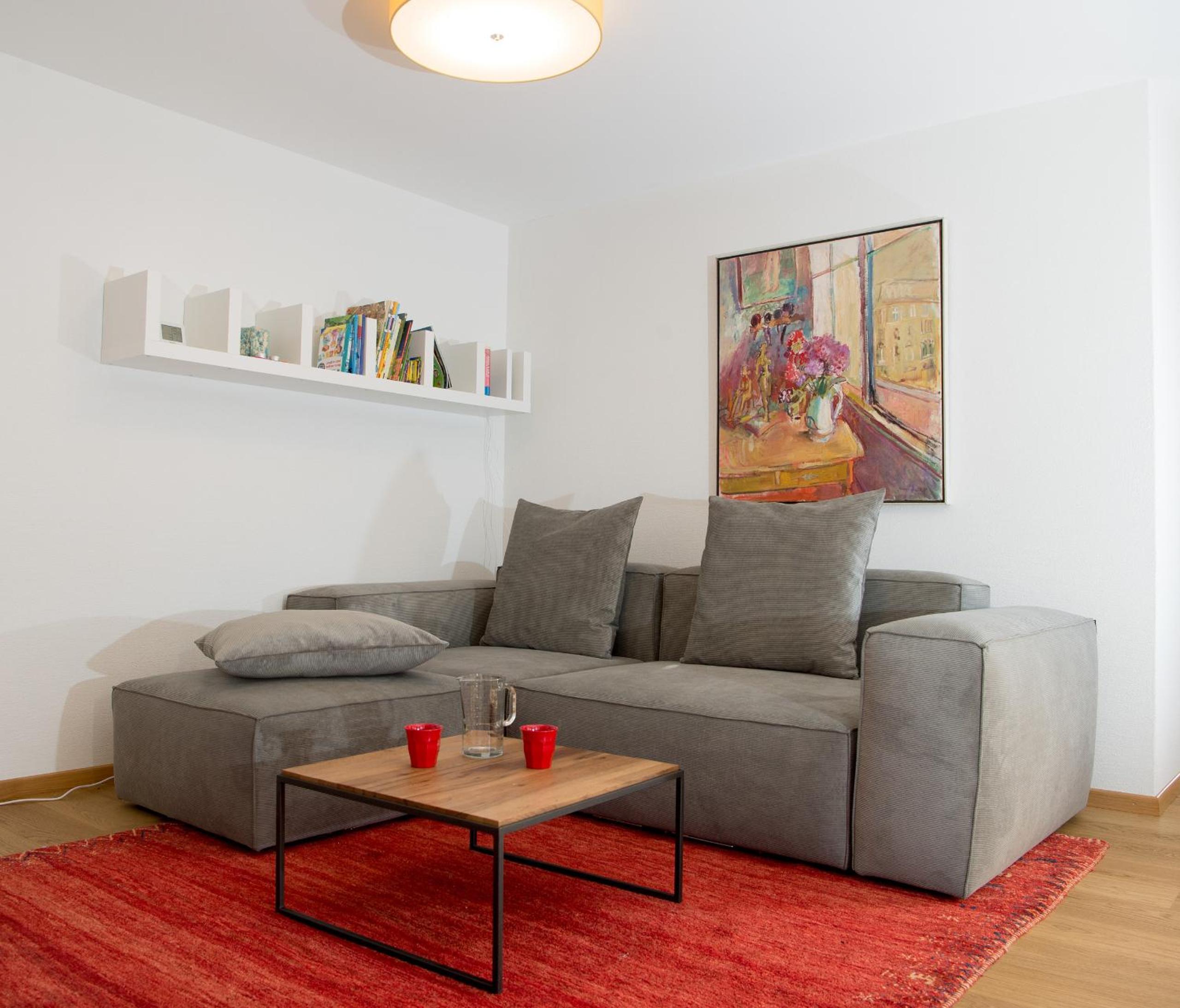 Apartment with Mountain View photo 1