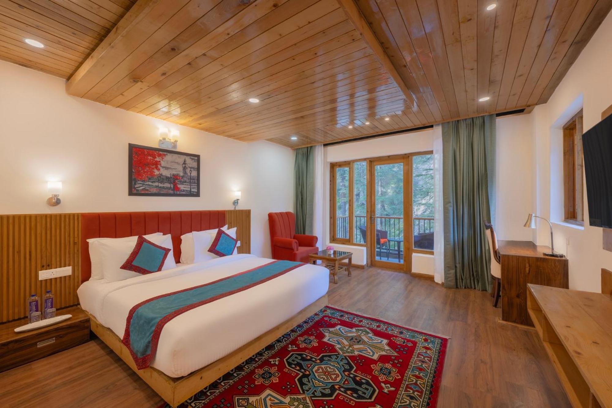 Superior King Room photo 1