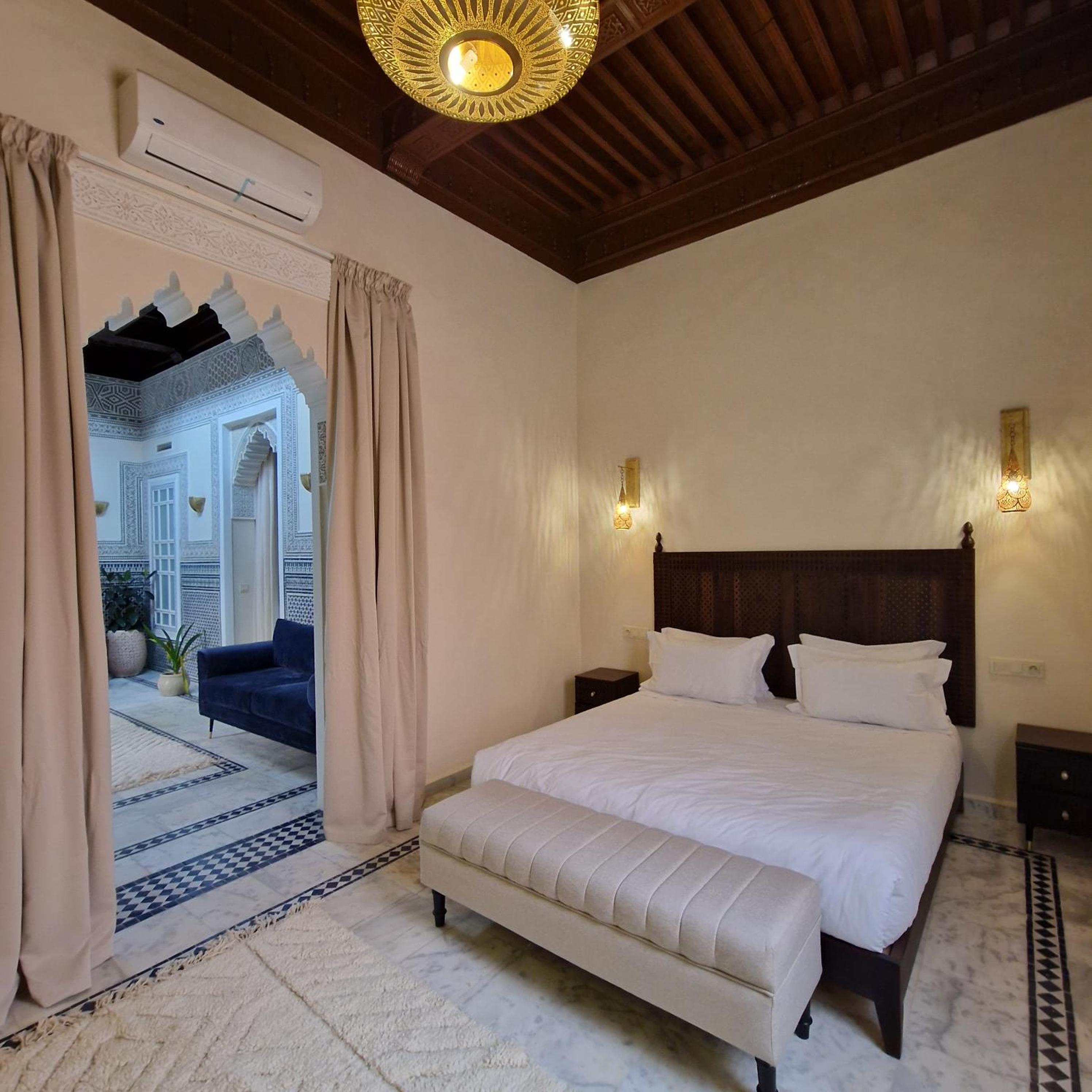 Luxury Quadruple Room - Photo 17