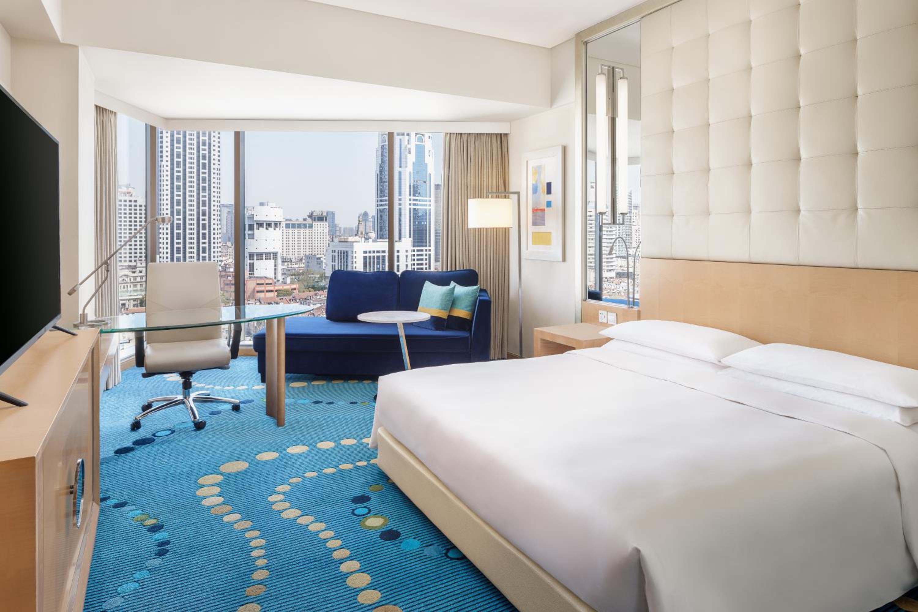 Bund View King Room