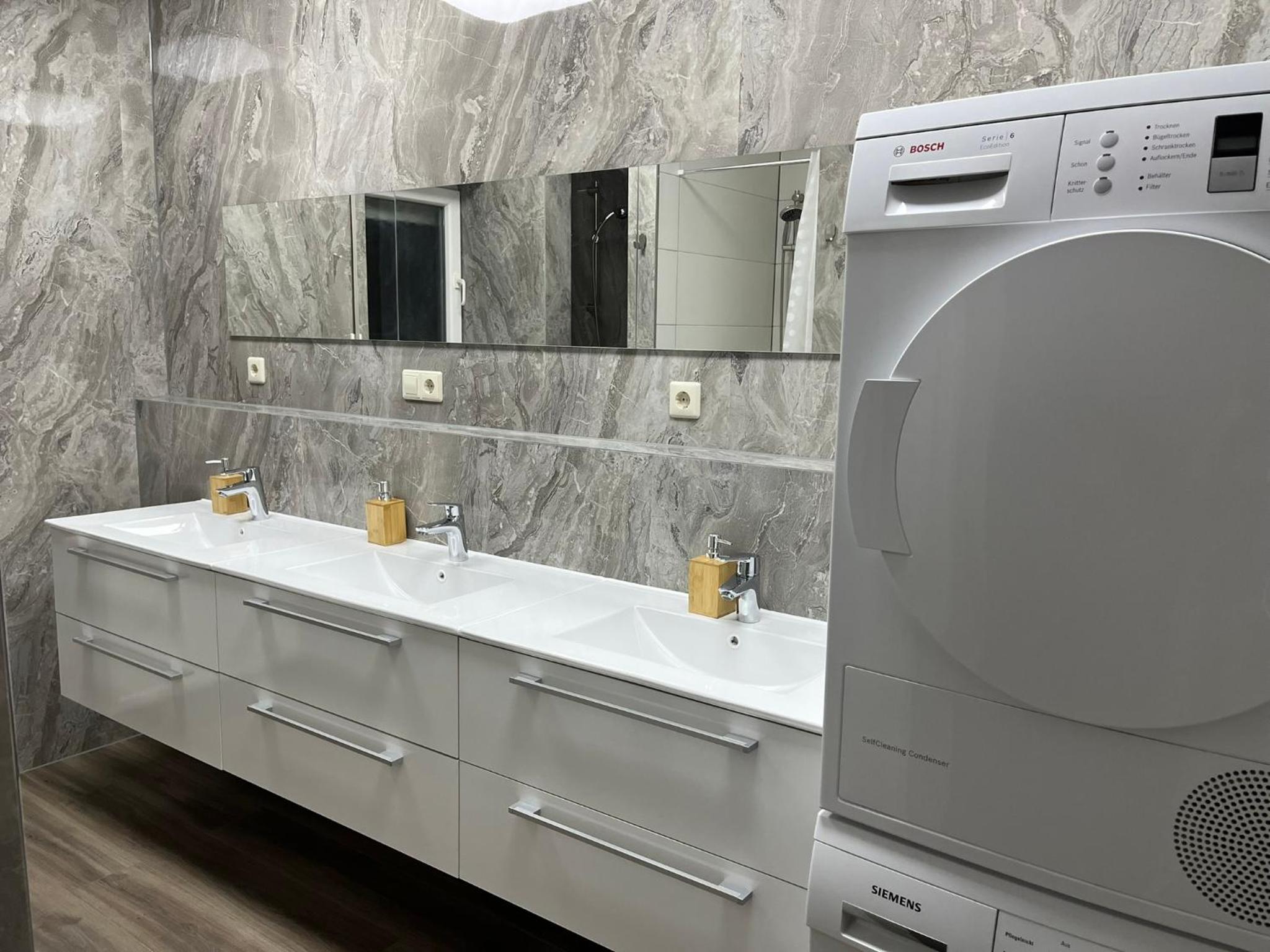 Budget Double Or Twin Room photo 2