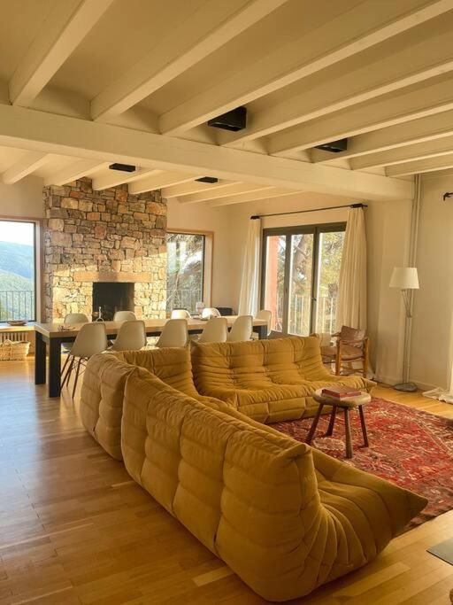 Casa de Seis Habitaciones