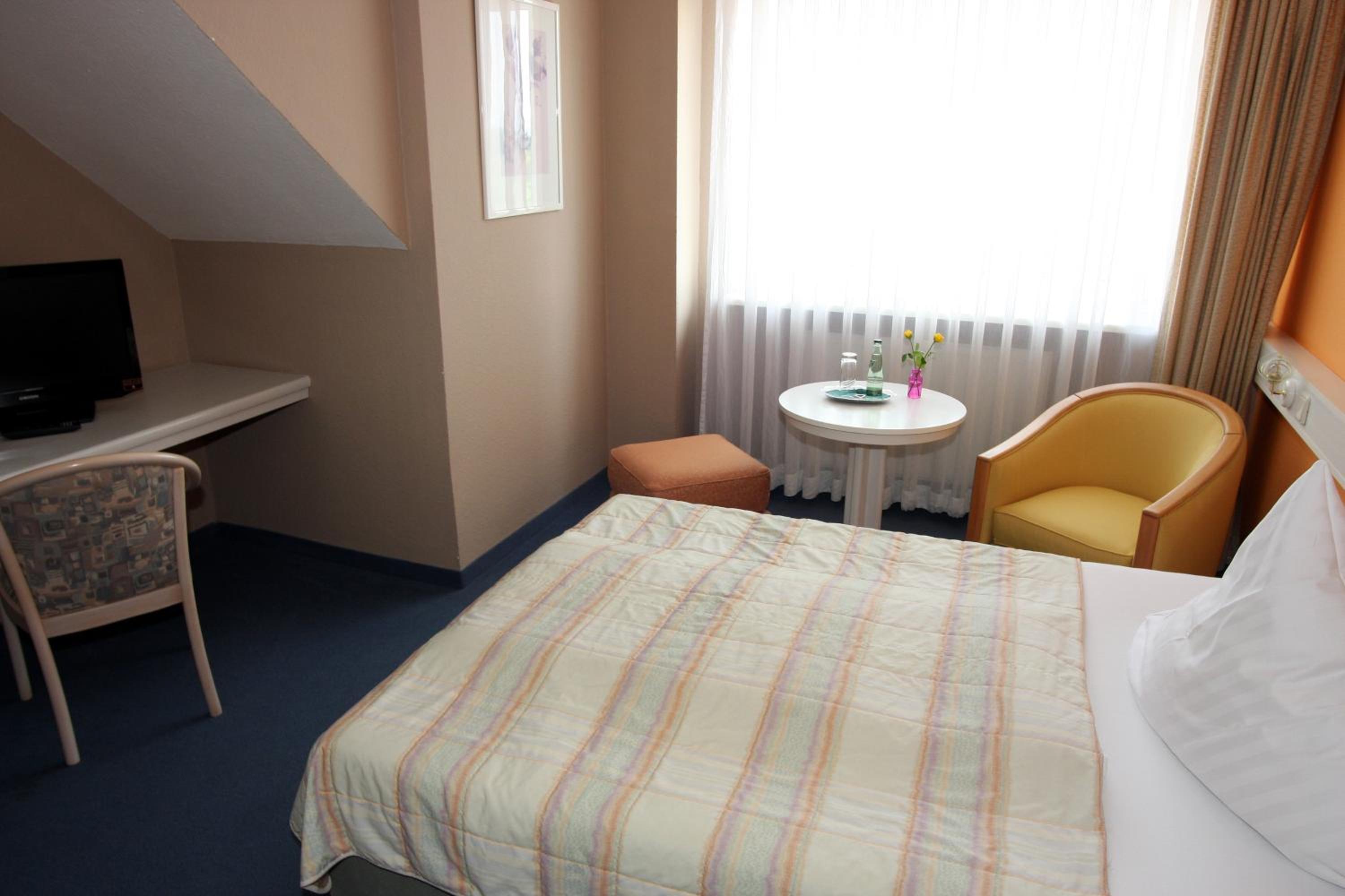 Single Room photo 1