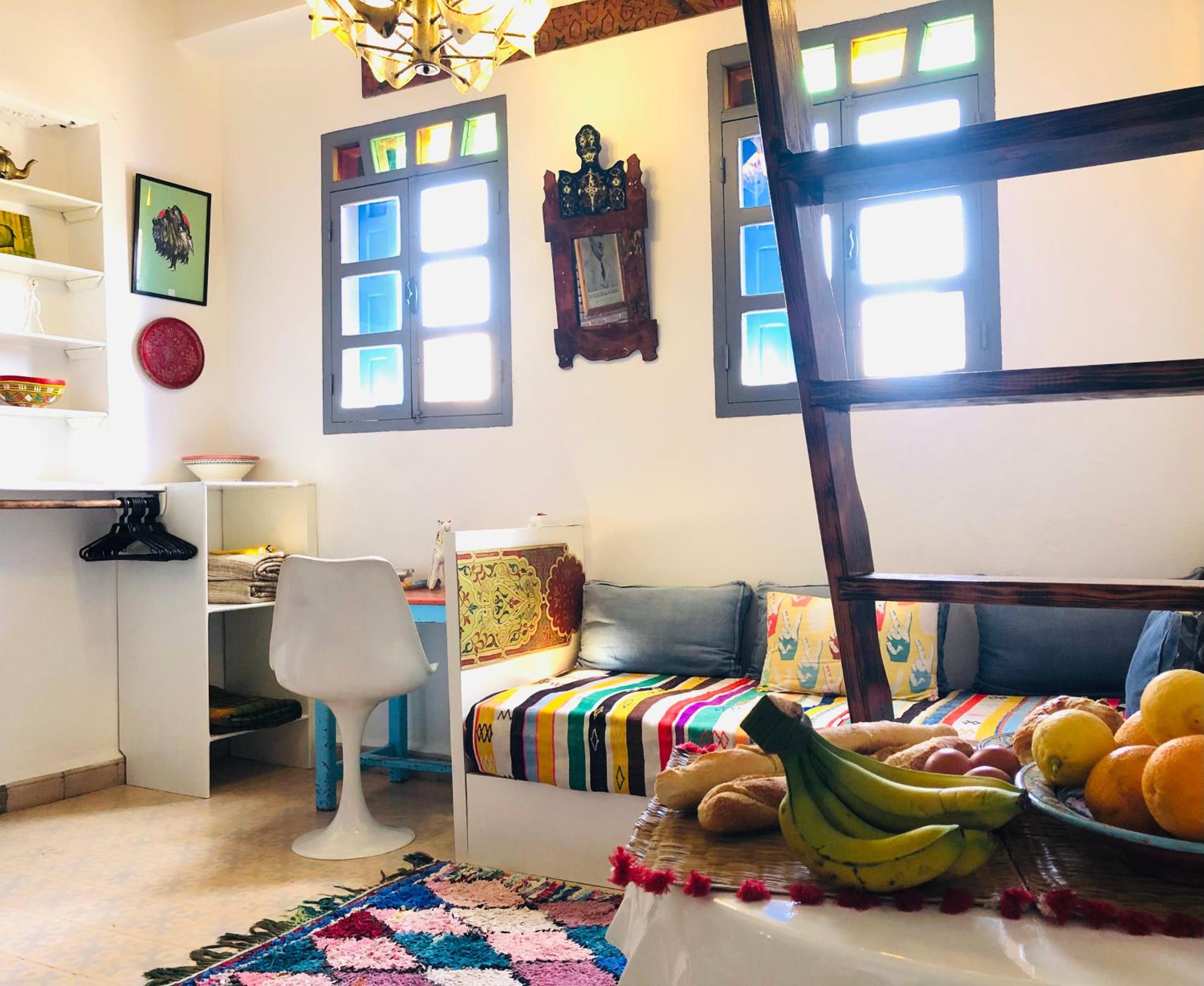 Studio Apartment