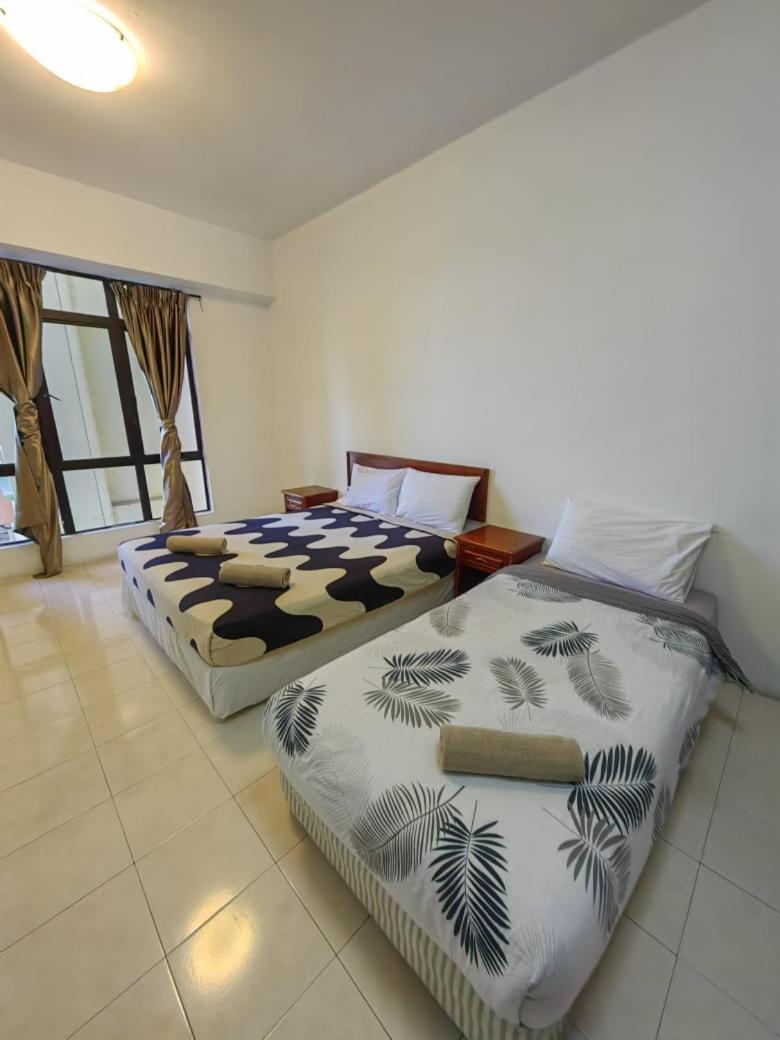 One-Bedroom Apartment - Photo 4