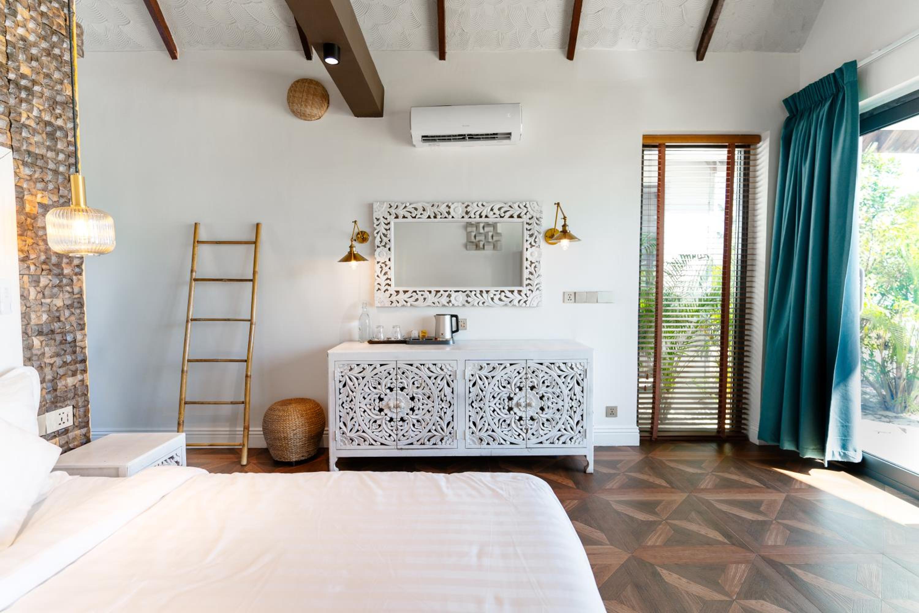 Double Room with Garden View - Photo 10
