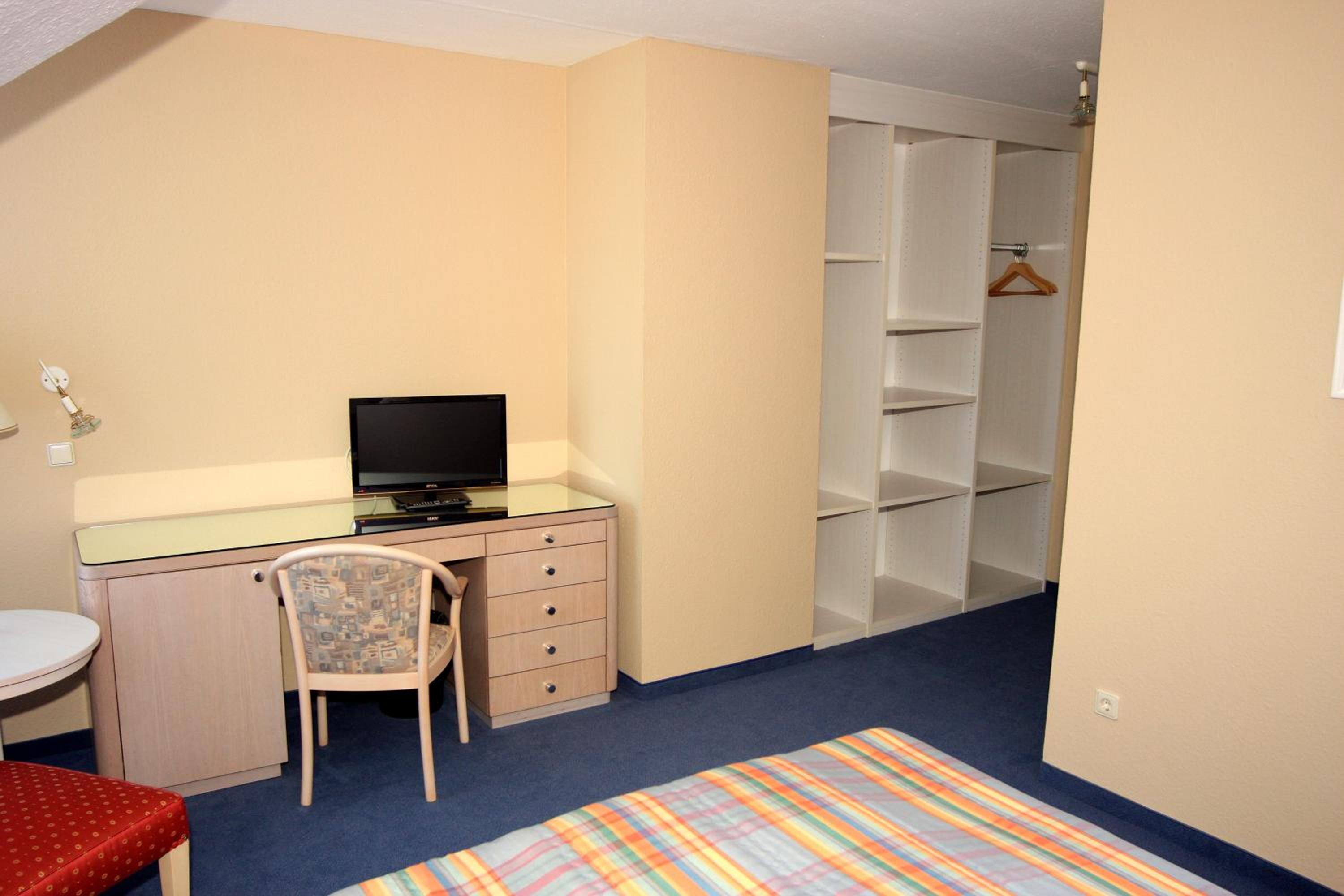Double Room - Photo 2