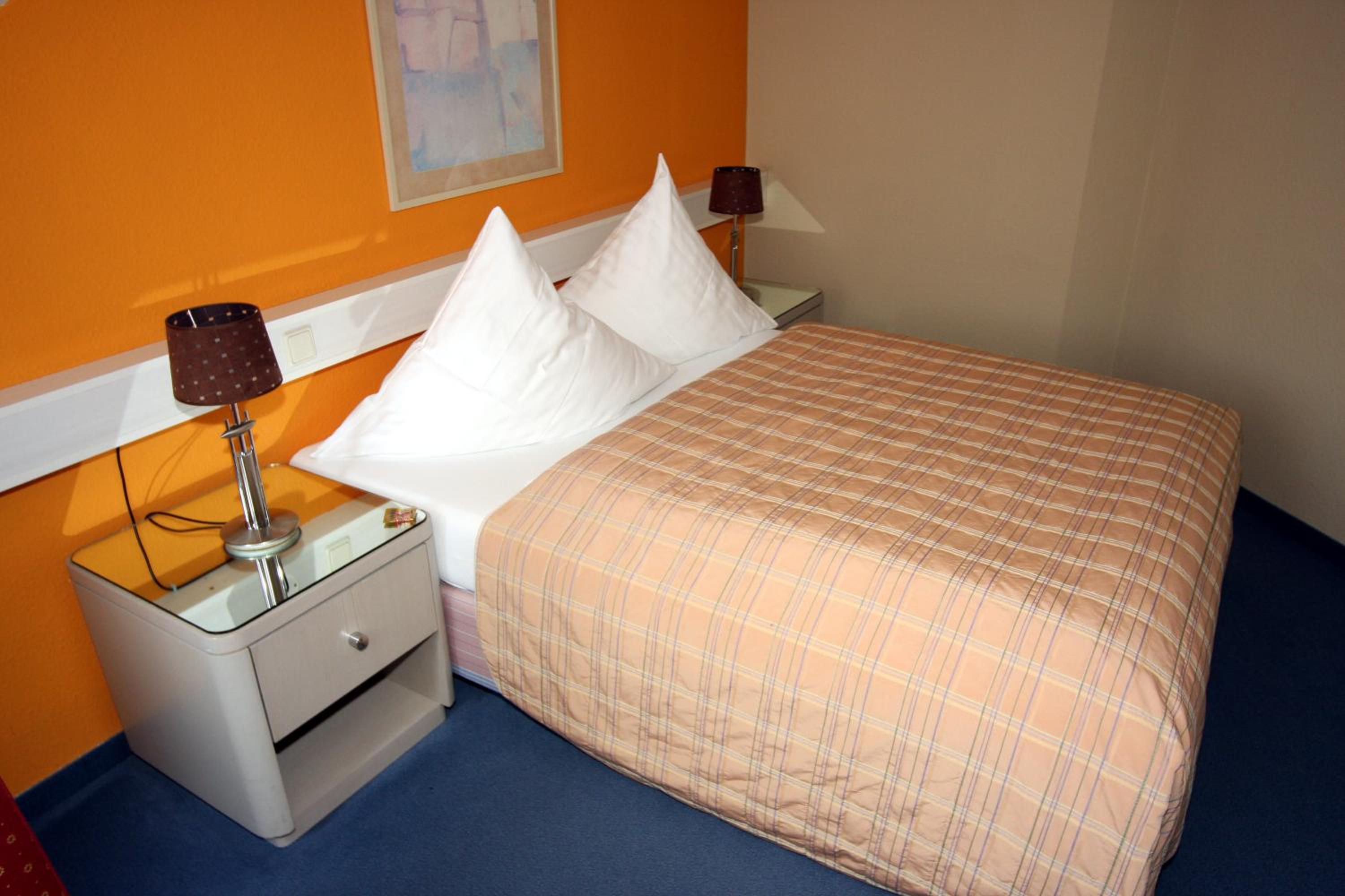 Double Room - Photo 3