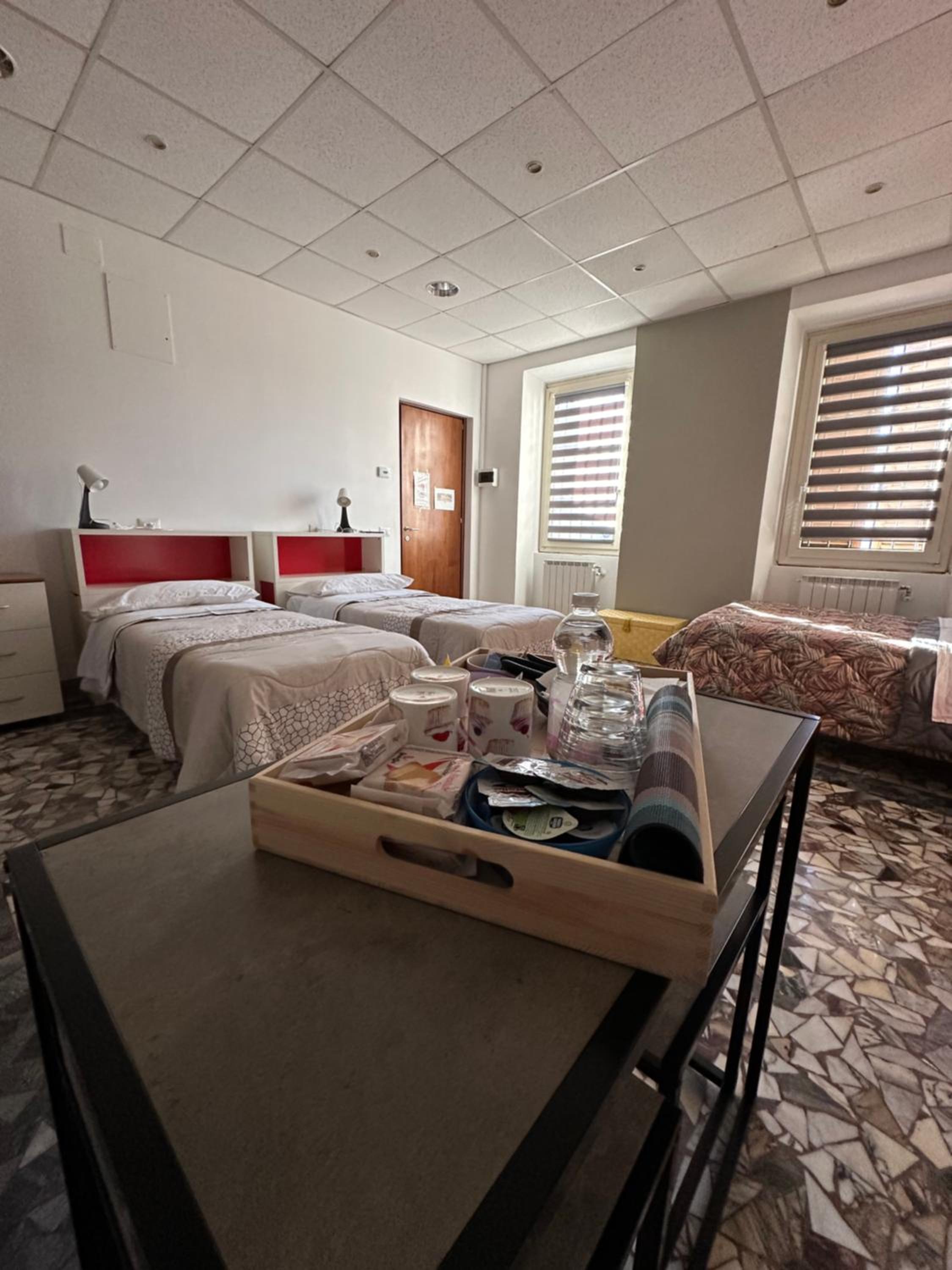 Double or Twin Room with Private Bathroom - Photo 1
