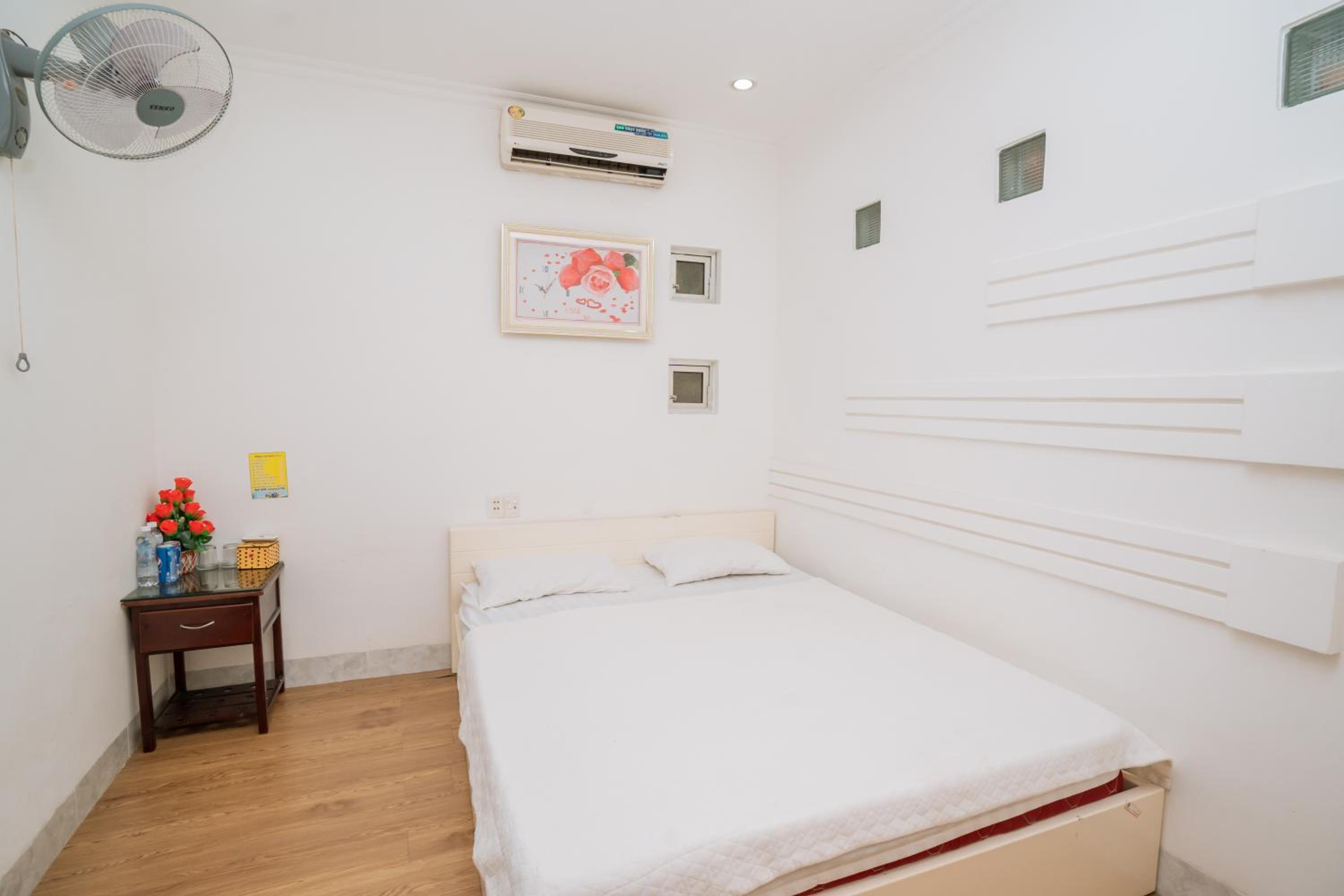 Standard Double Room - Photo 2
