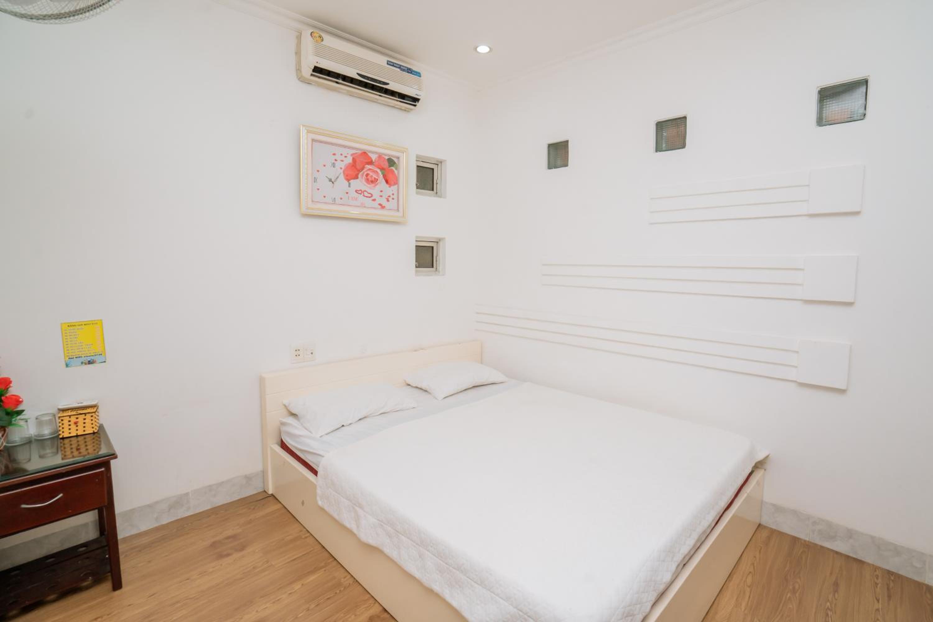 Standard Double Room - Photo 6