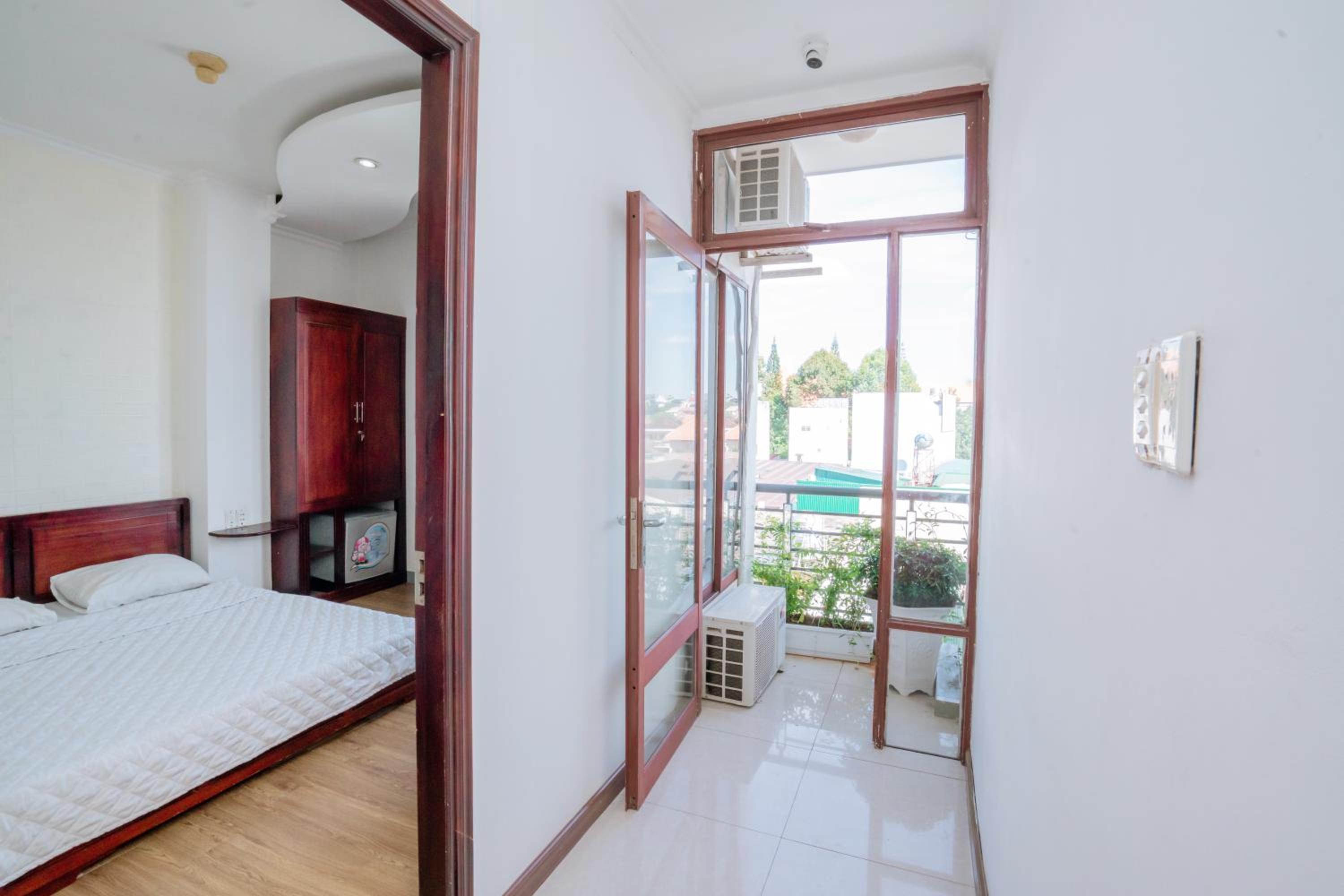 Deluxe Double Room - Photo 7