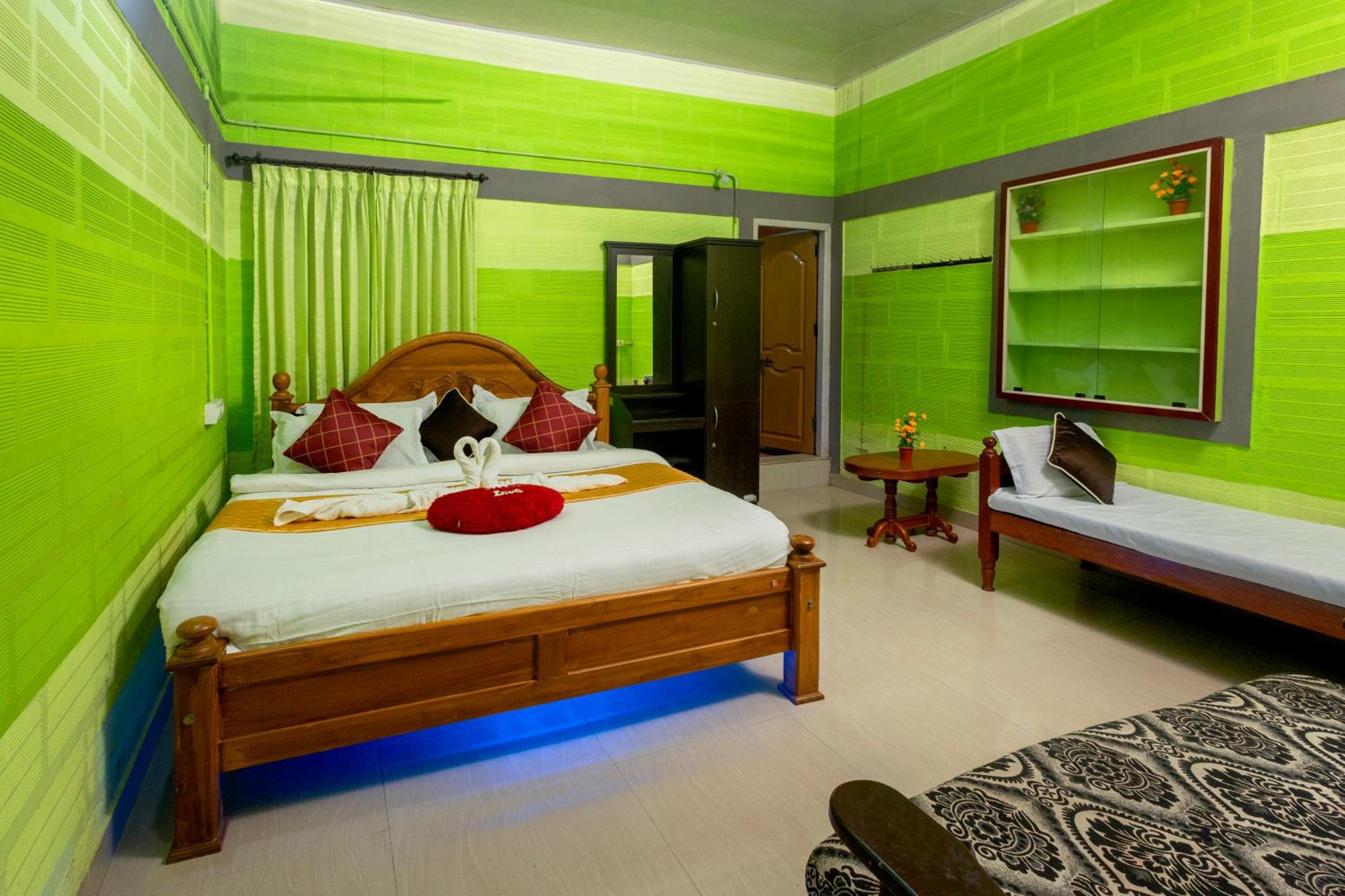 Double Room with Mountain View photo 1