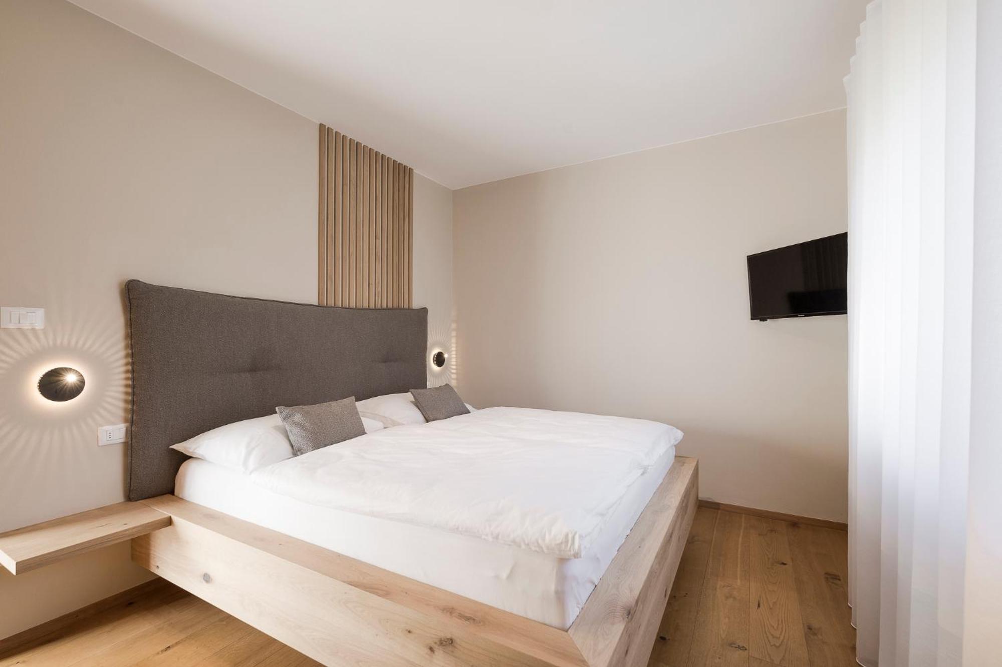 Junior Suite with Garden View