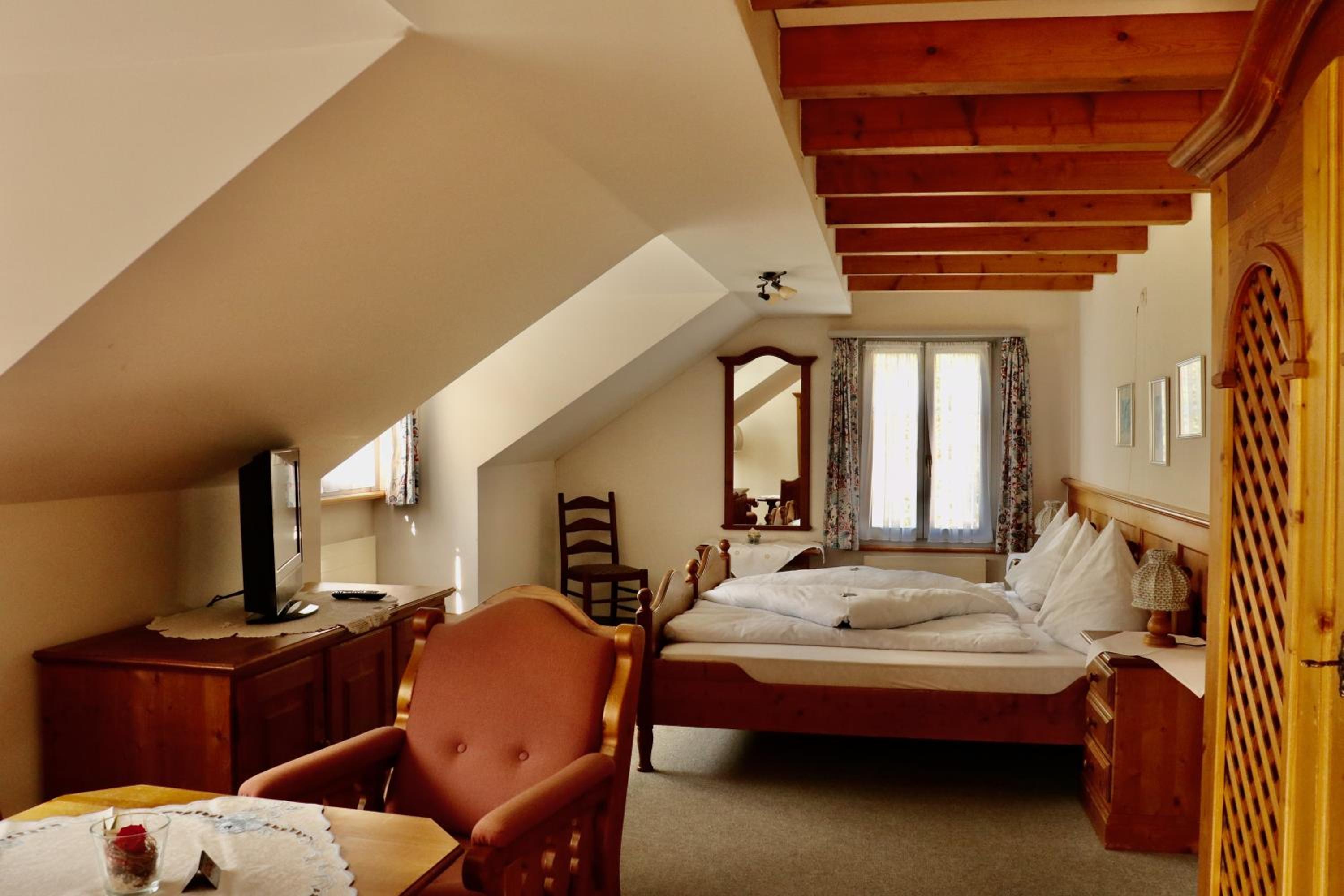Standard Double Room photo 2