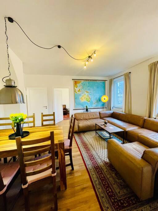 Three-Bedroom Apartment photo 1