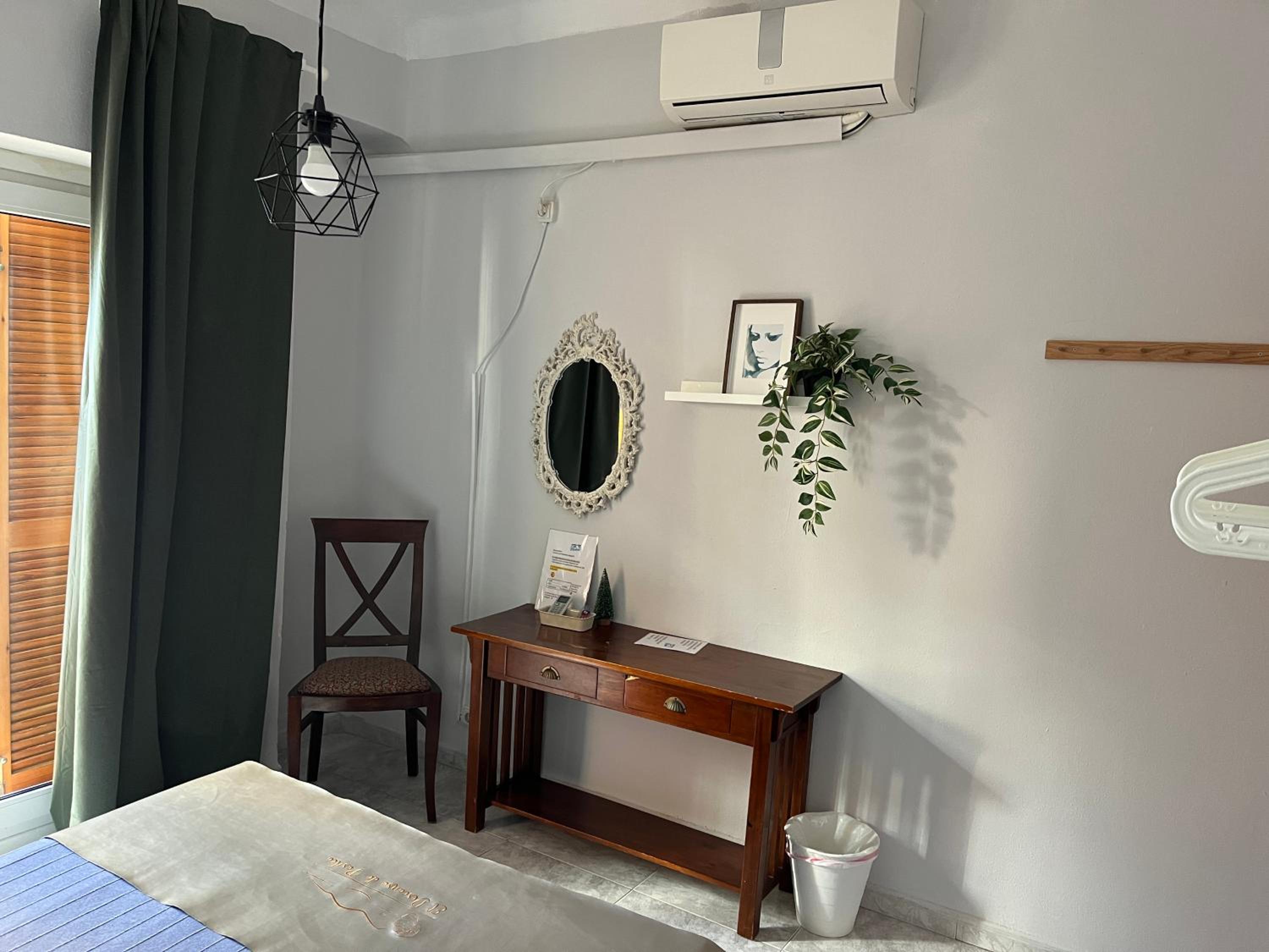 Habitación doble con baño compartido