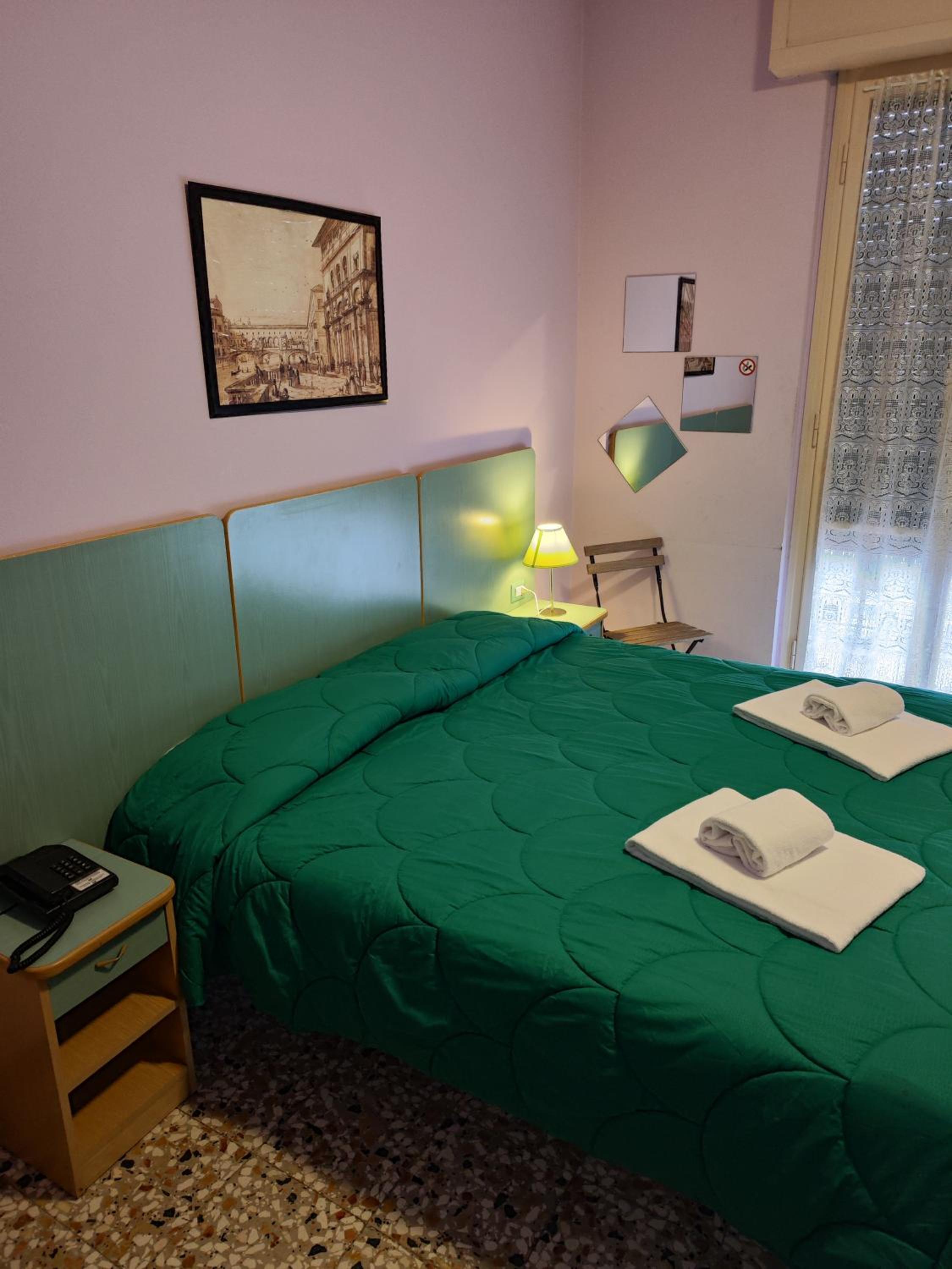 Classic Triple Room - Photo 2