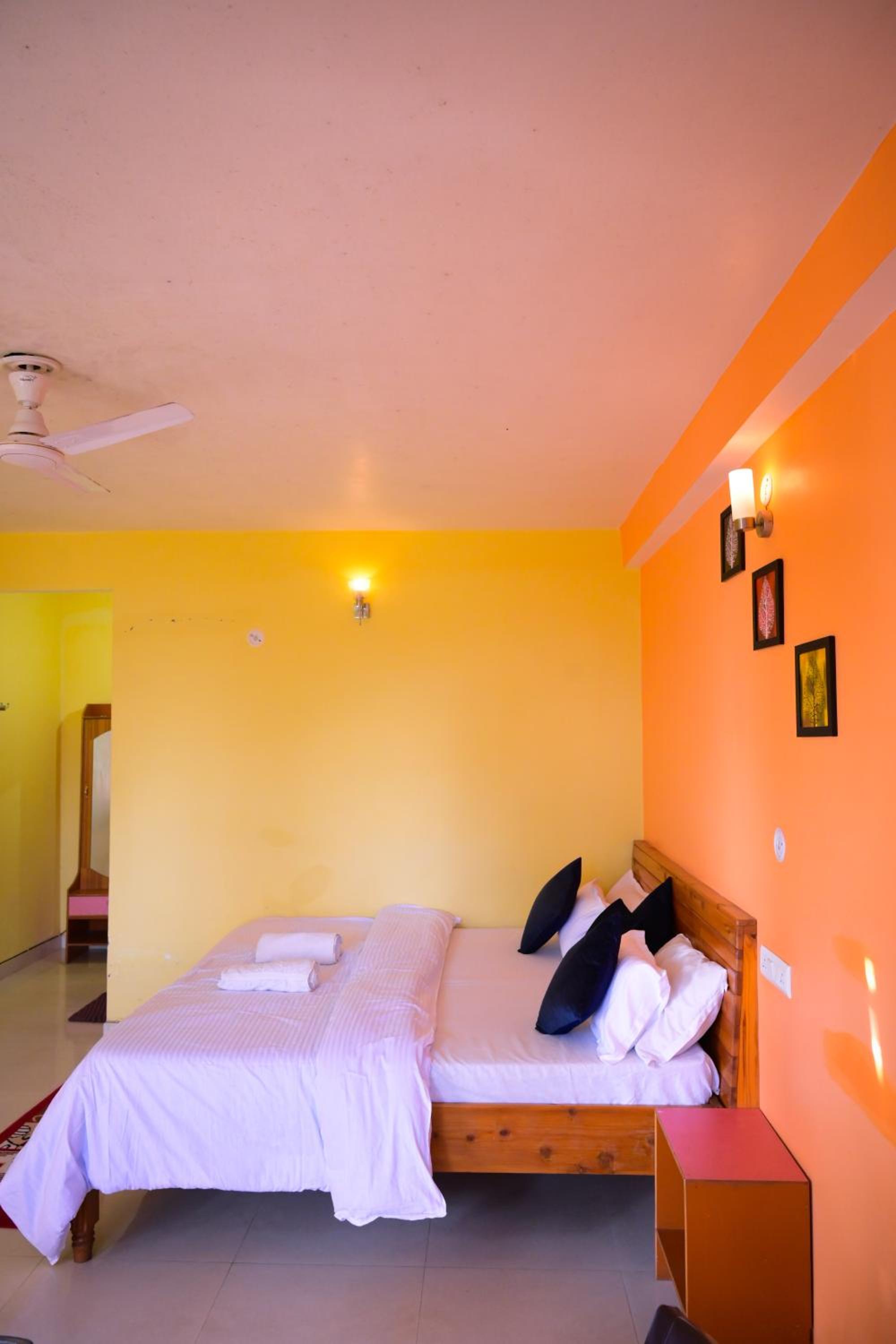 Deluxe Double or Twin Room - Photo 6
