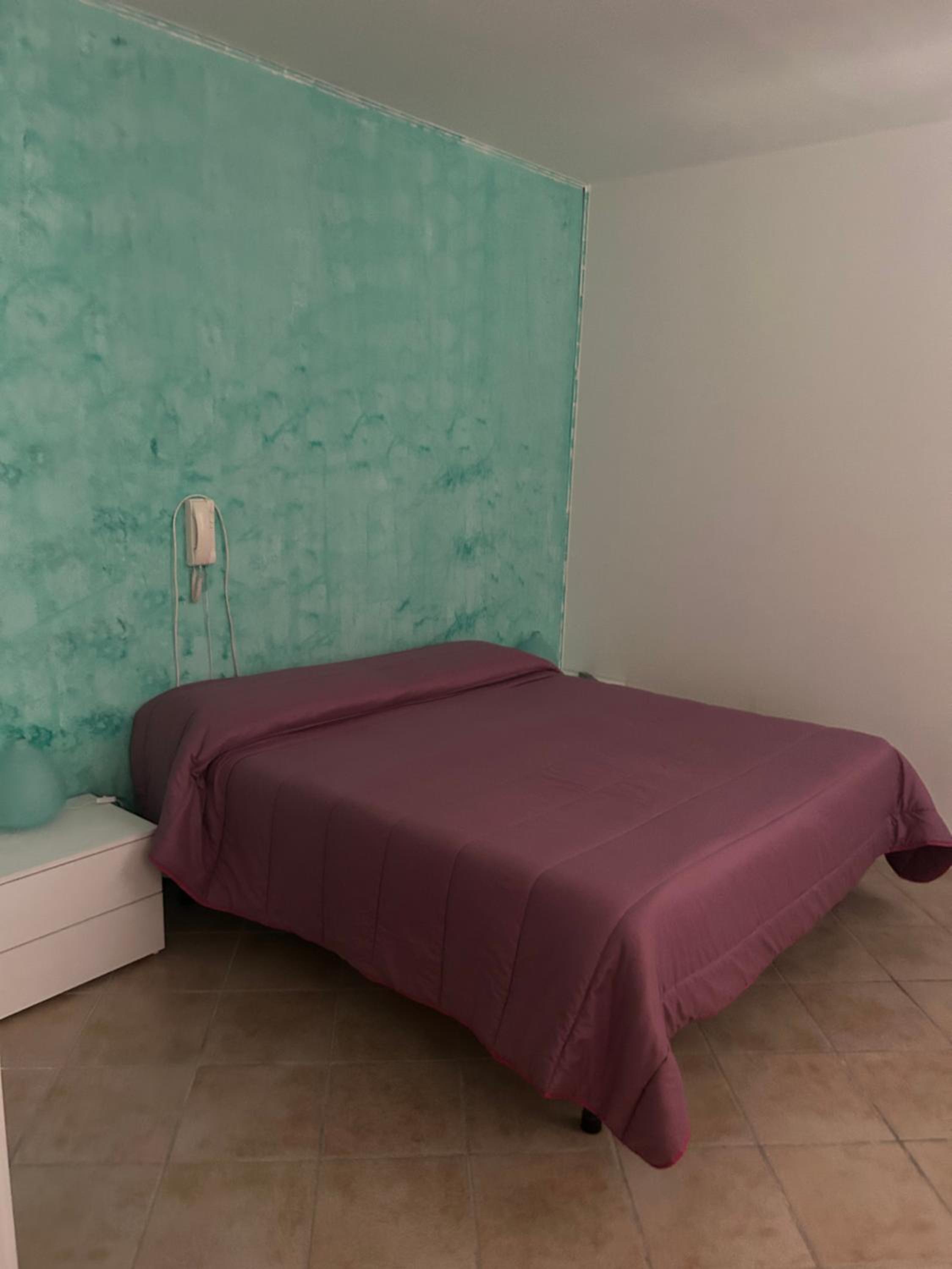 Basic Triple Room photo 3