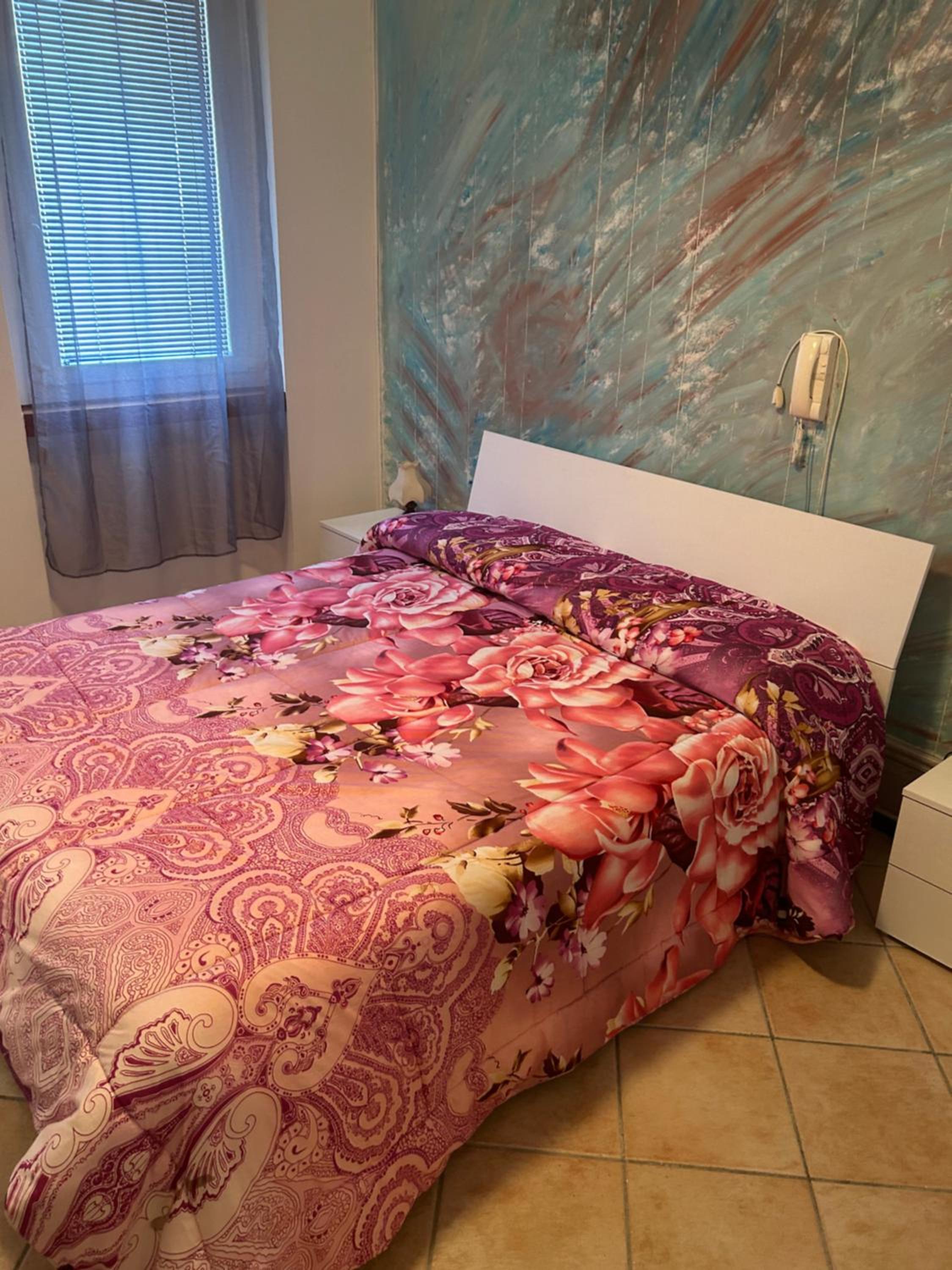 Large Double Room photo 1
