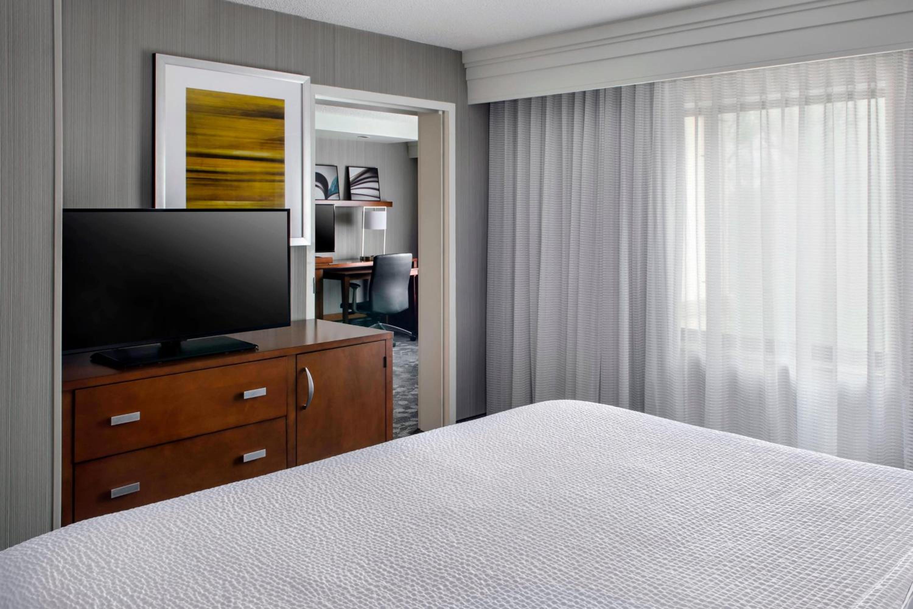 King Suite with Sofa Bed - Photo 2