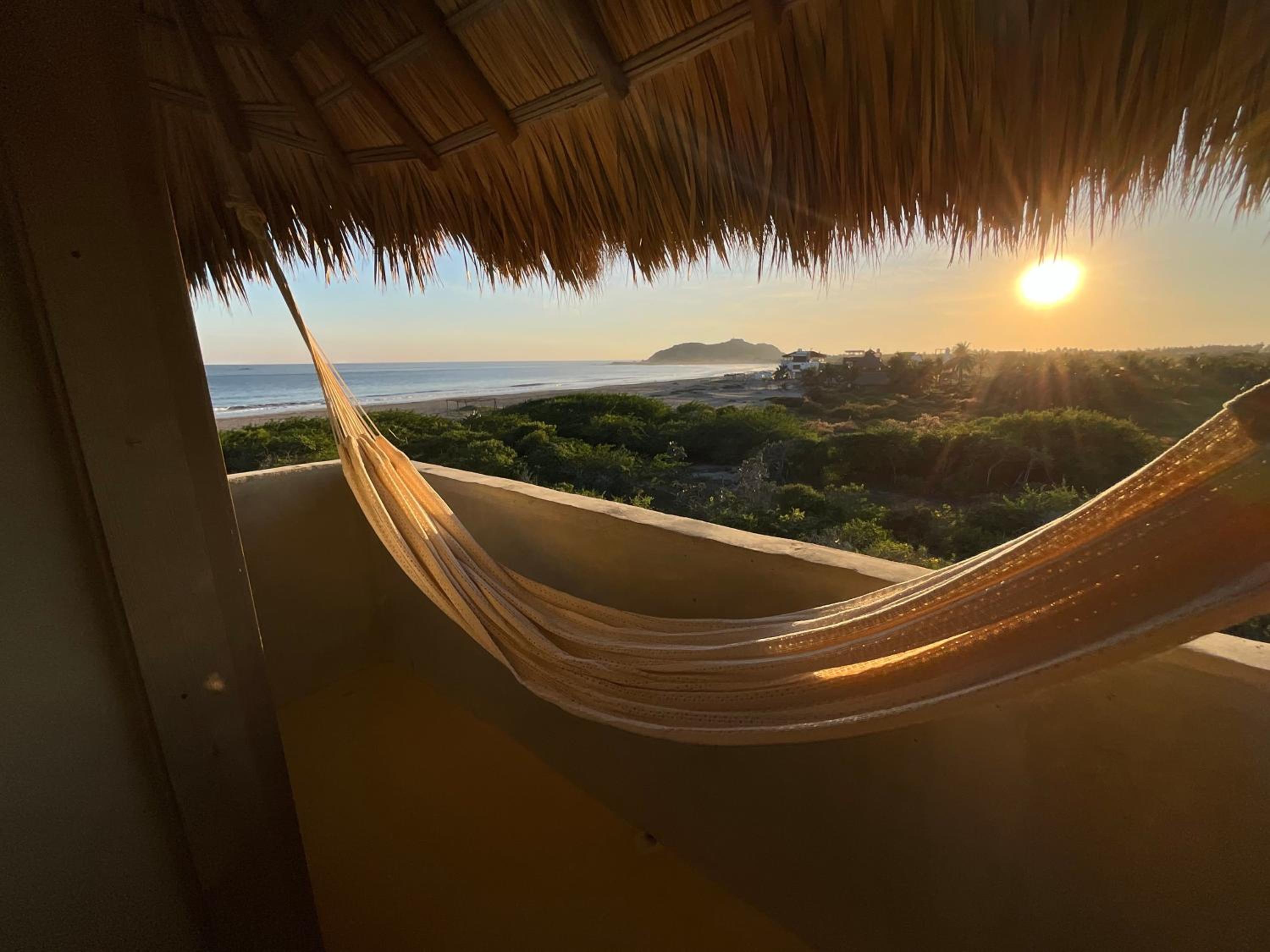 Deluxe Double Room with Balcony and Sea View photo 2